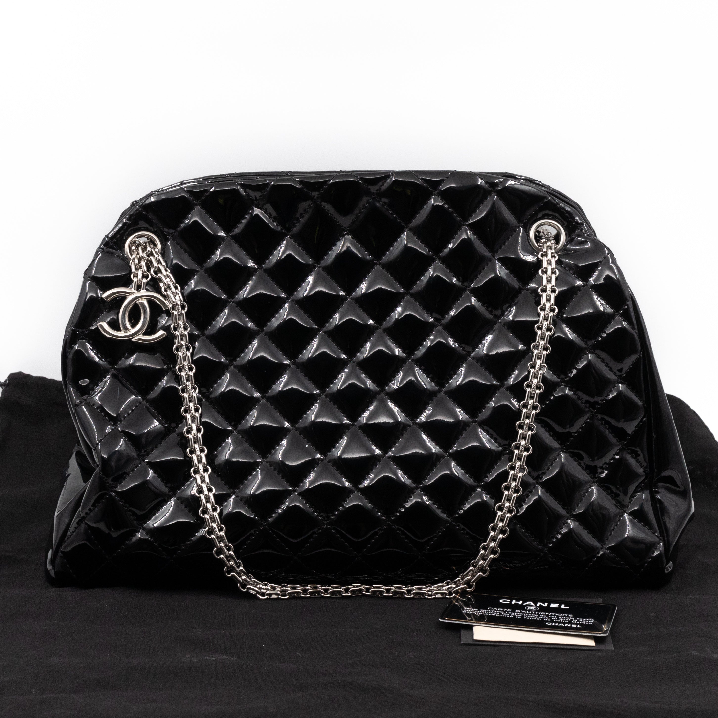 Chanel – Chanel Large Mademoiselle Bowling Bag Diamond Quilted Patent  Leather – Queen Station