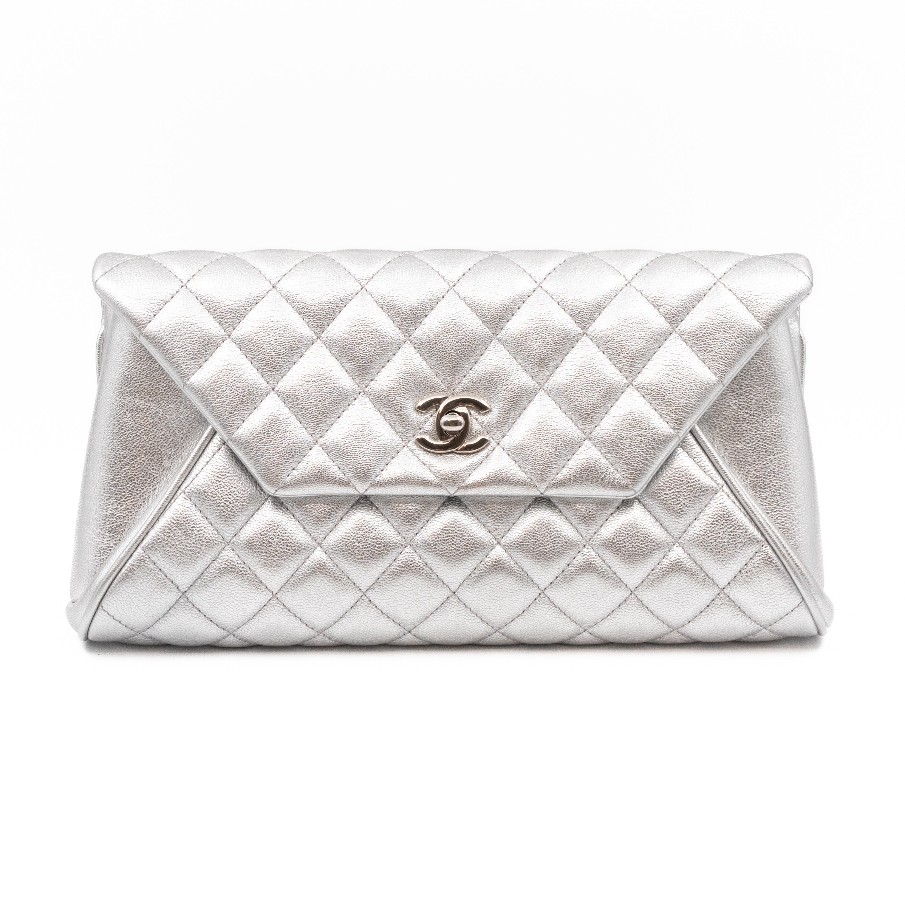 CHANEL Metallic Calfskin Quilted Fold Up Again Clutch Silver 1095867