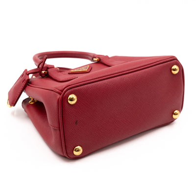 Galleria Micro Double Zip Red Saffiano