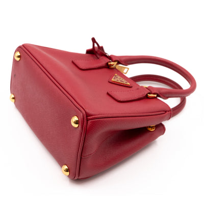 Galleria Micro Double Zip Red Saffiano