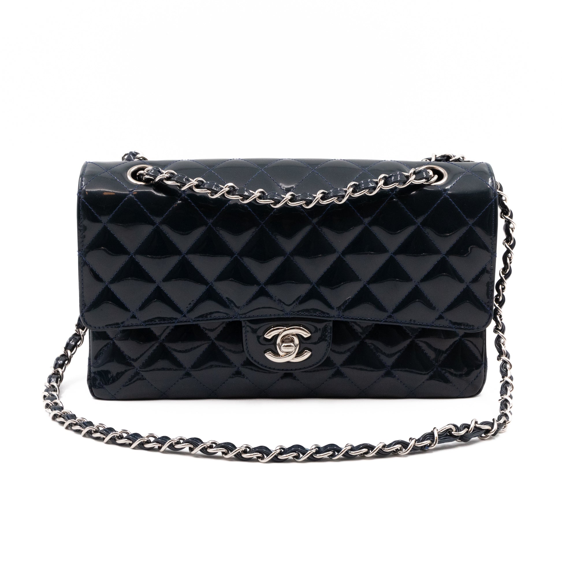 Chanel – Chanel Classic Double Flap Bag Medium Navy Blue Patent Leather  Silver – Queen Station