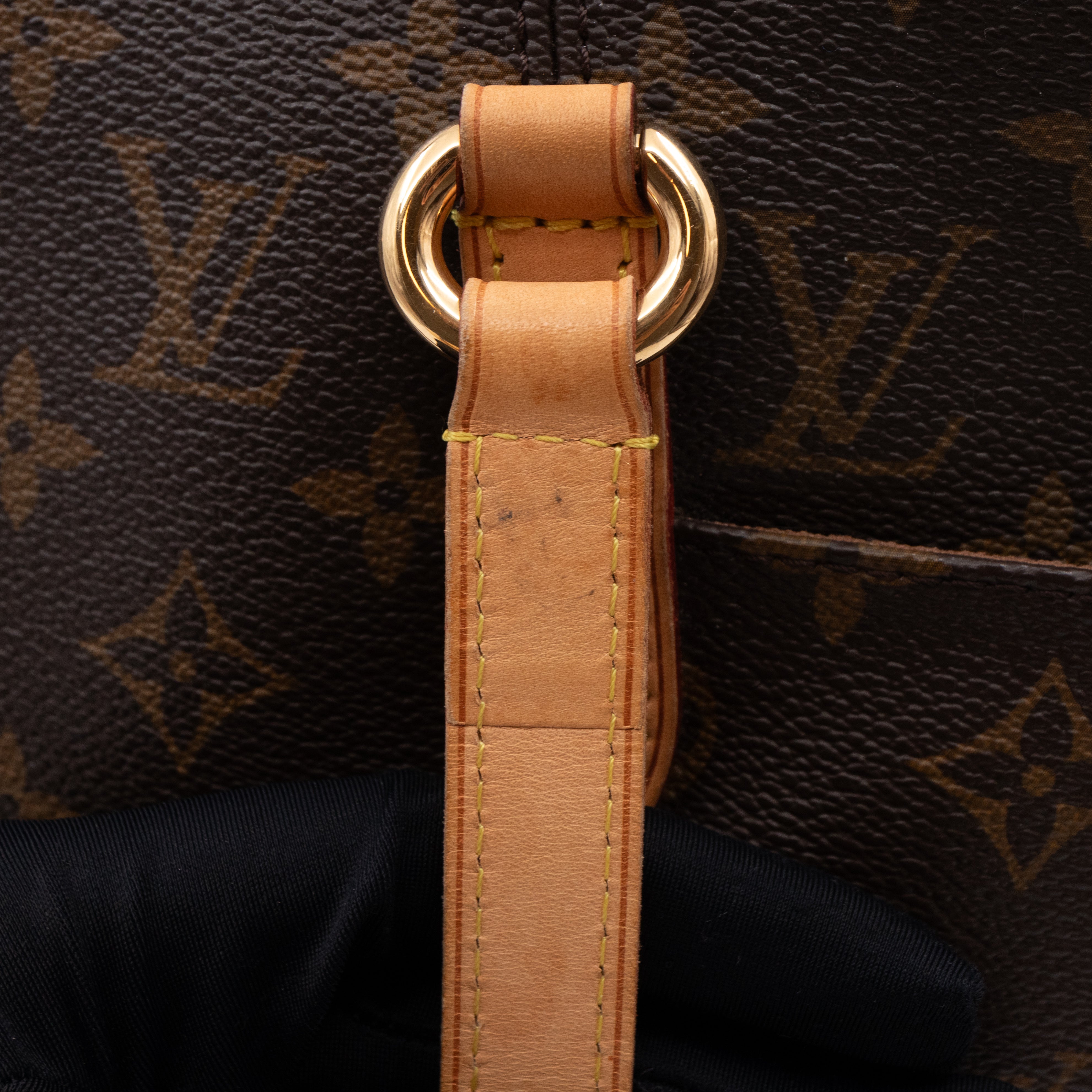 Totally PM Monogram