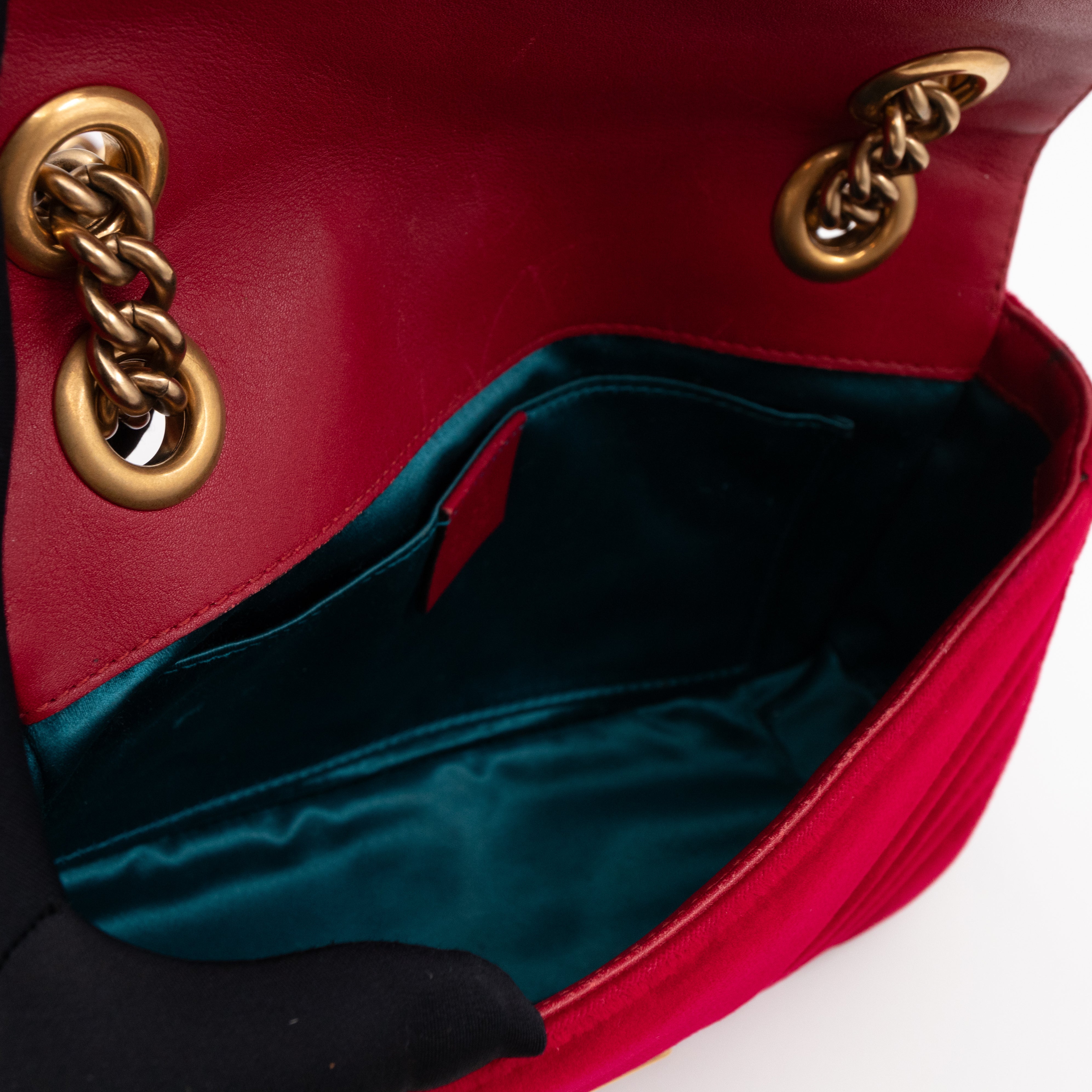 GG Marmont Flap Mini Red Velvet Aged Gold