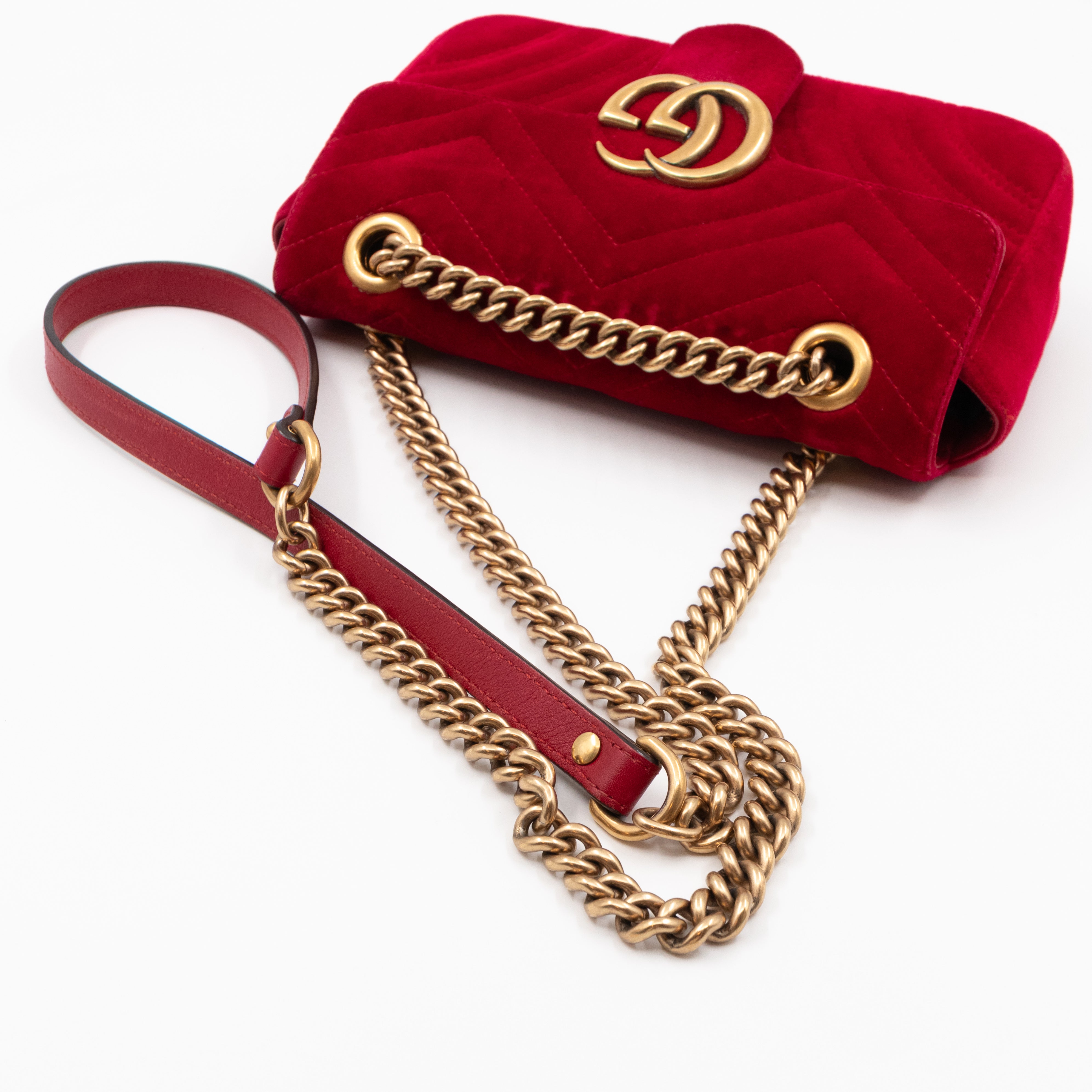 GG Marmont Flap Mini Red Velvet Aged Gold