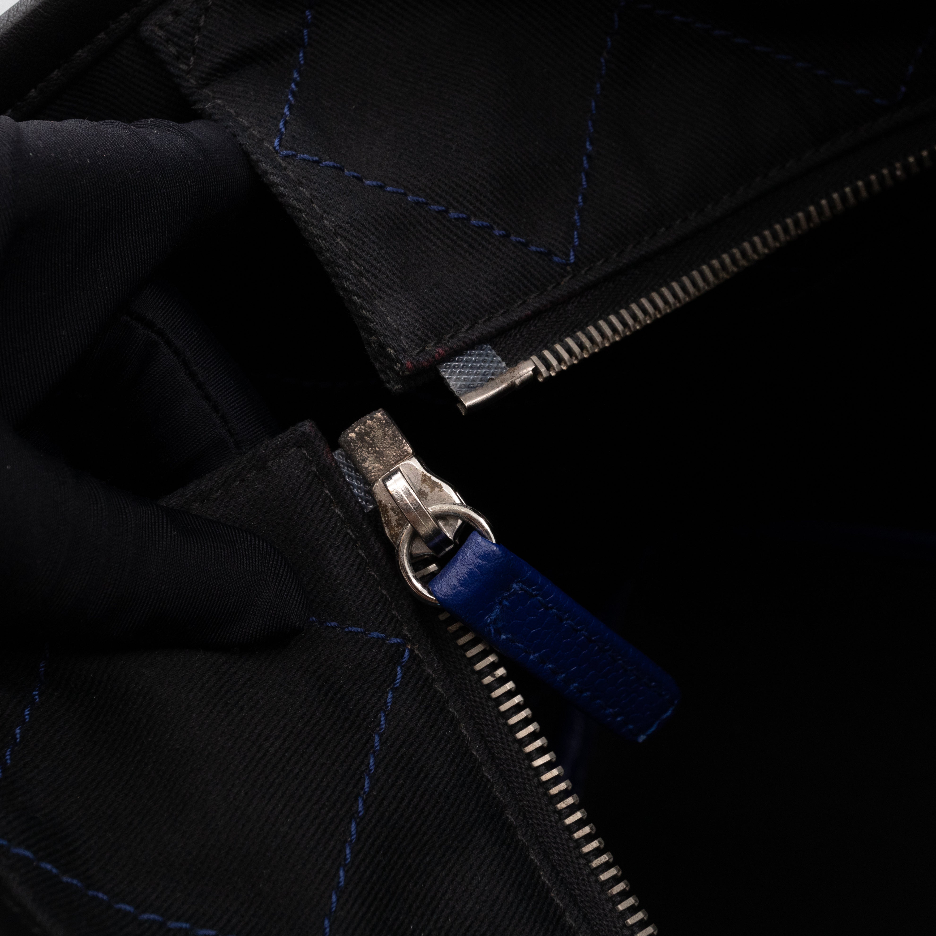 Shopping Fever Tote Bag Dark Blue Caviar