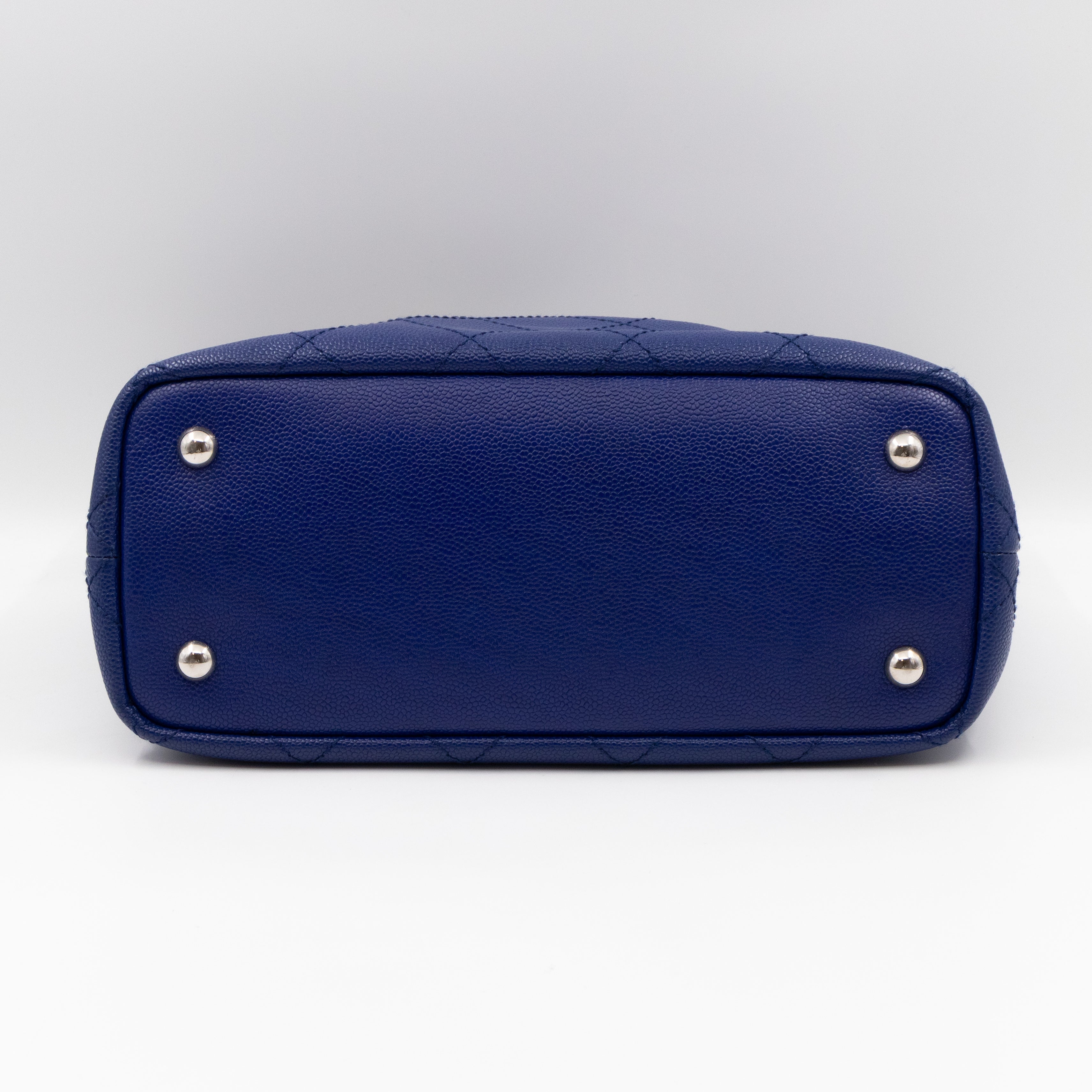 Shopping Fever Tote Bag Dark Blue Caviar