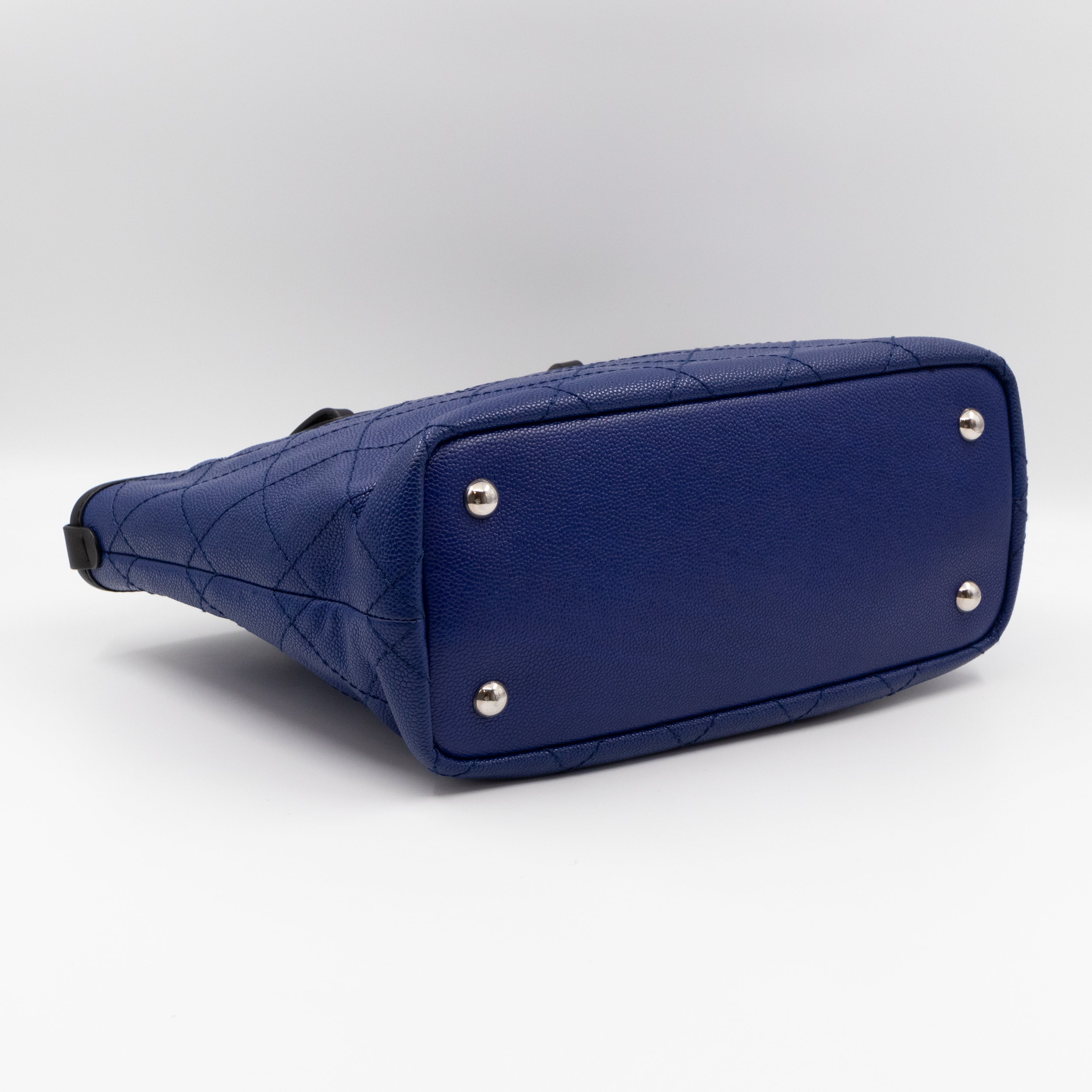Shopping Fever Tote Bag Dark Blue Caviar