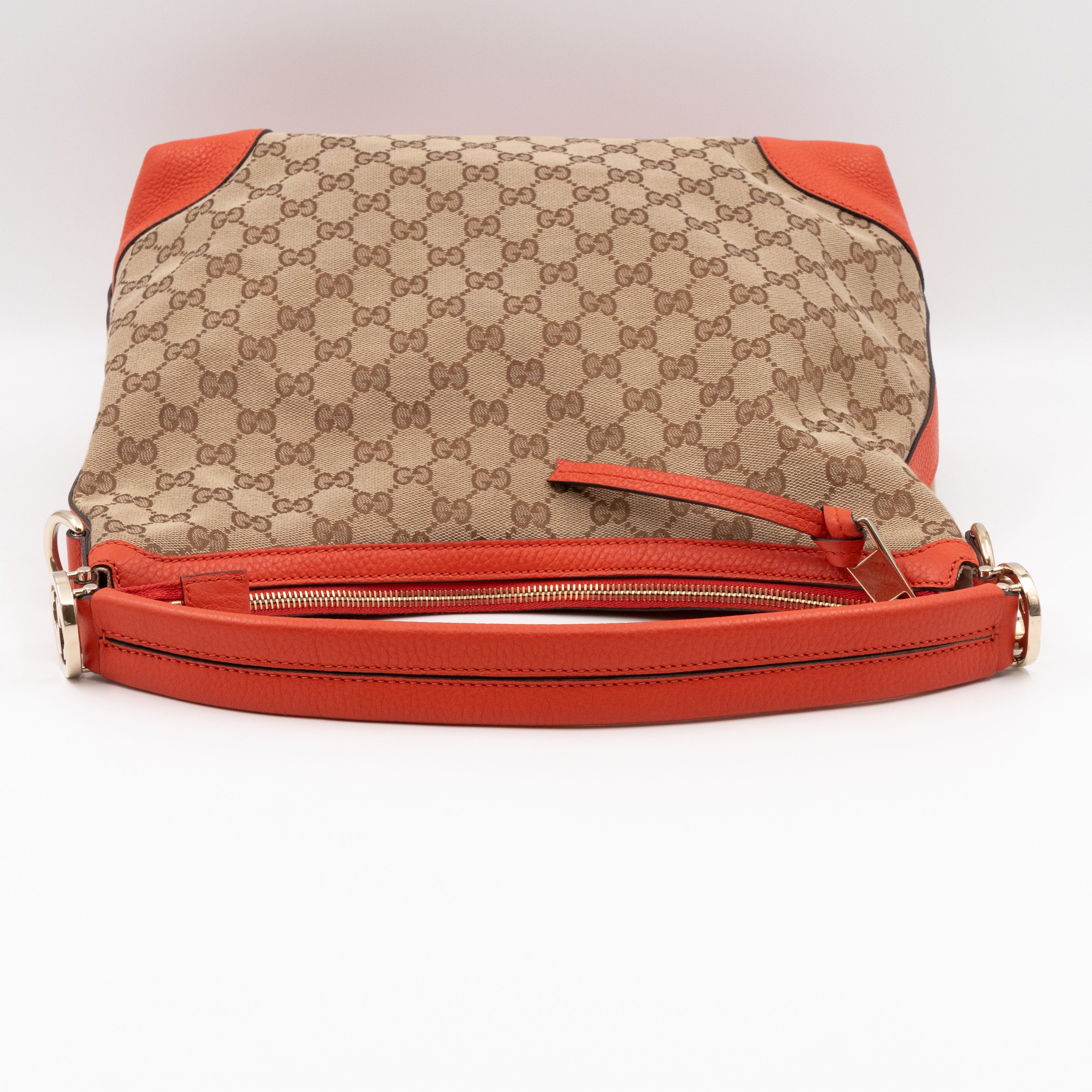 Gucci supreme hotsell hobo bag