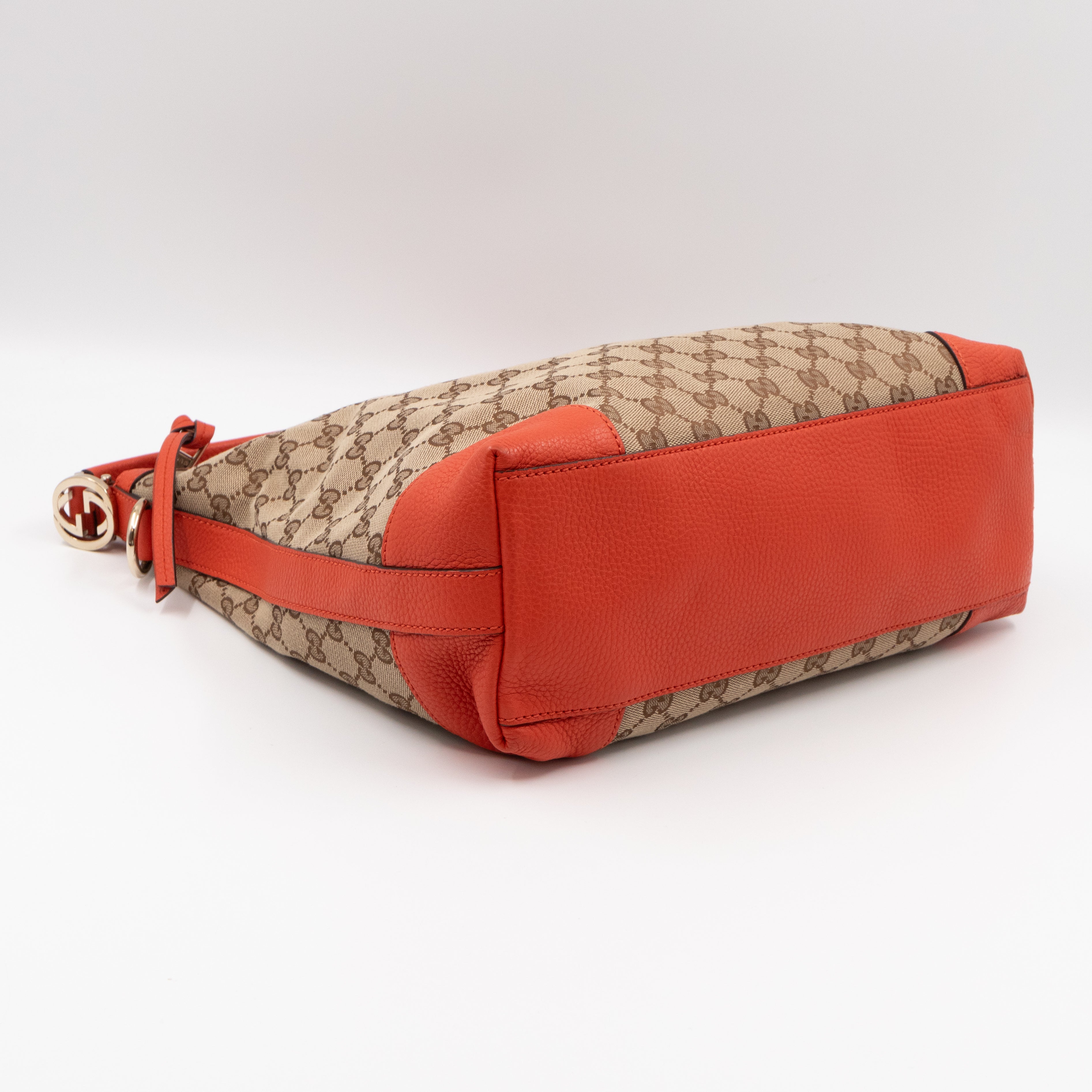 Gucci Crossbody Bag Sale | Leather GG Marmont Orange | BagBuyBuy