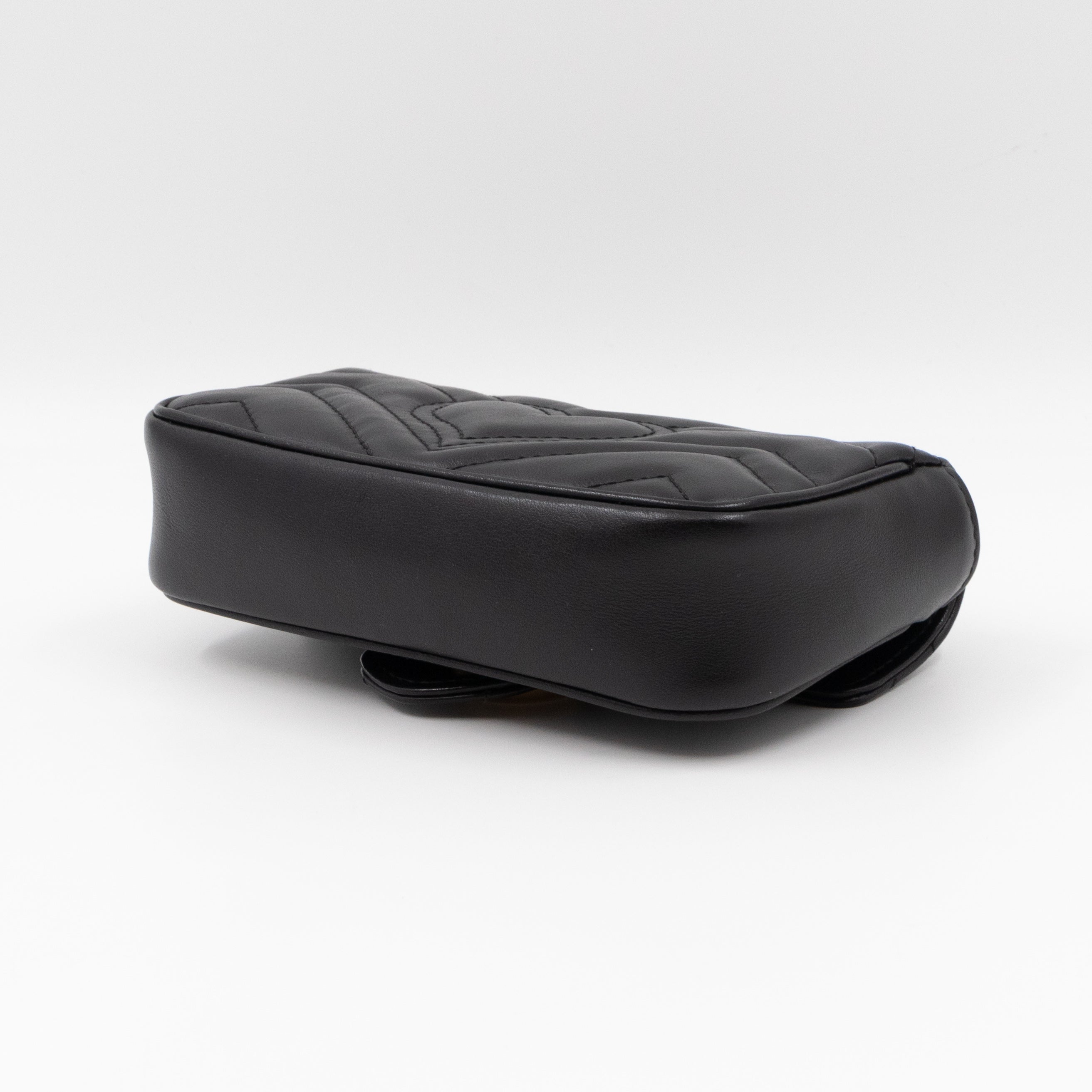 GG Marmont Flap Matelassé Super Mini Black Leather