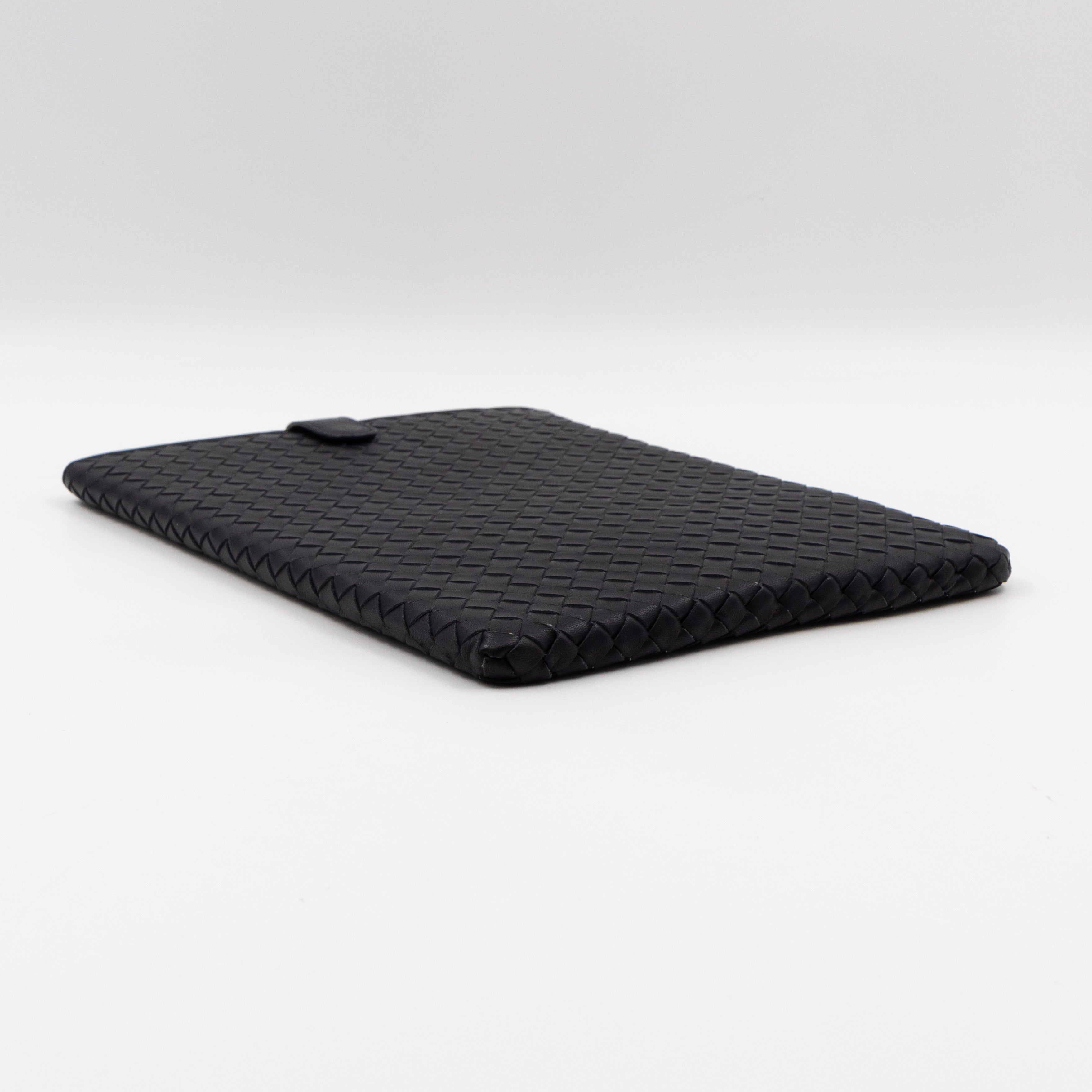 iPad Case Intrecciato Black Leather