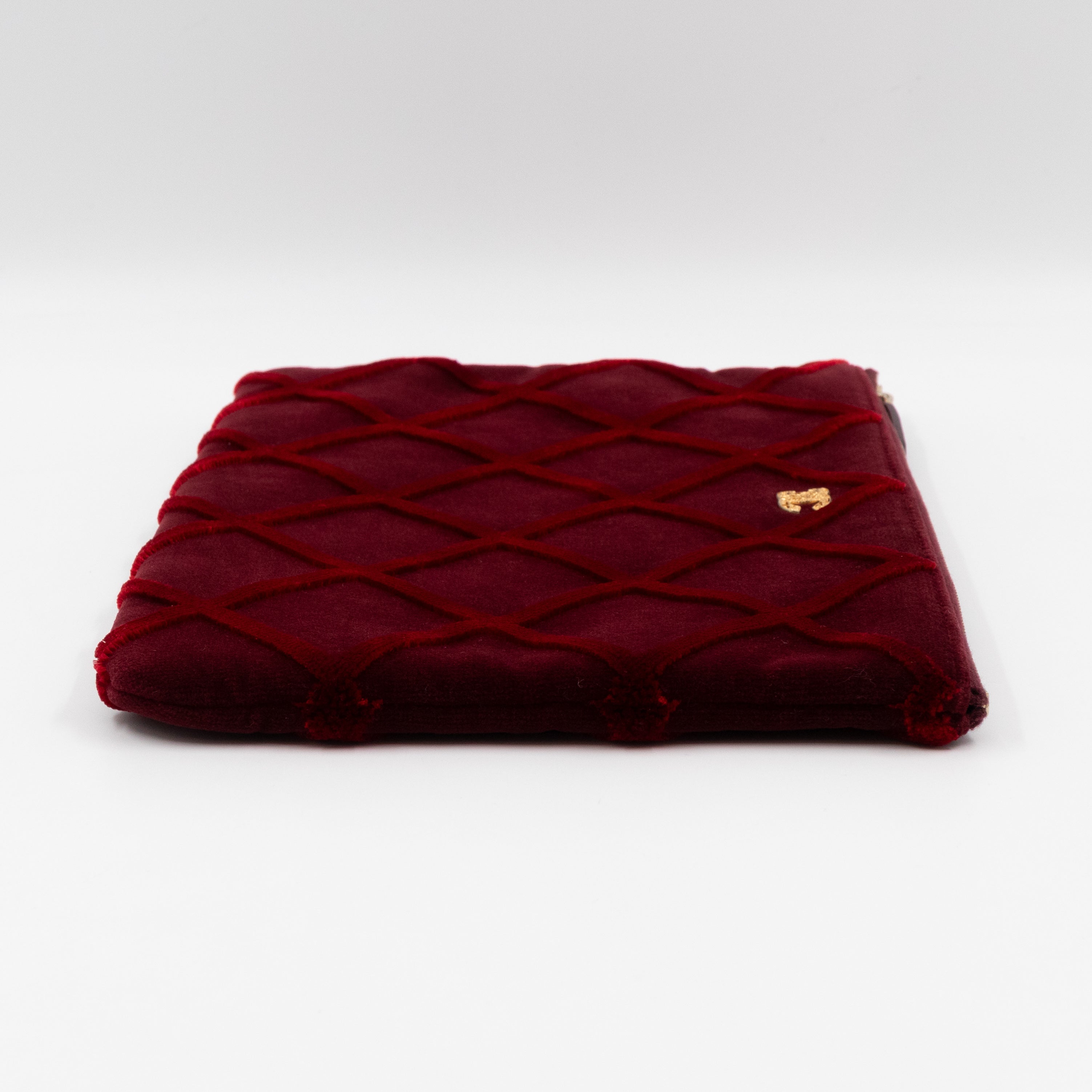 Medium O Case Burgundy Velvet Quilted