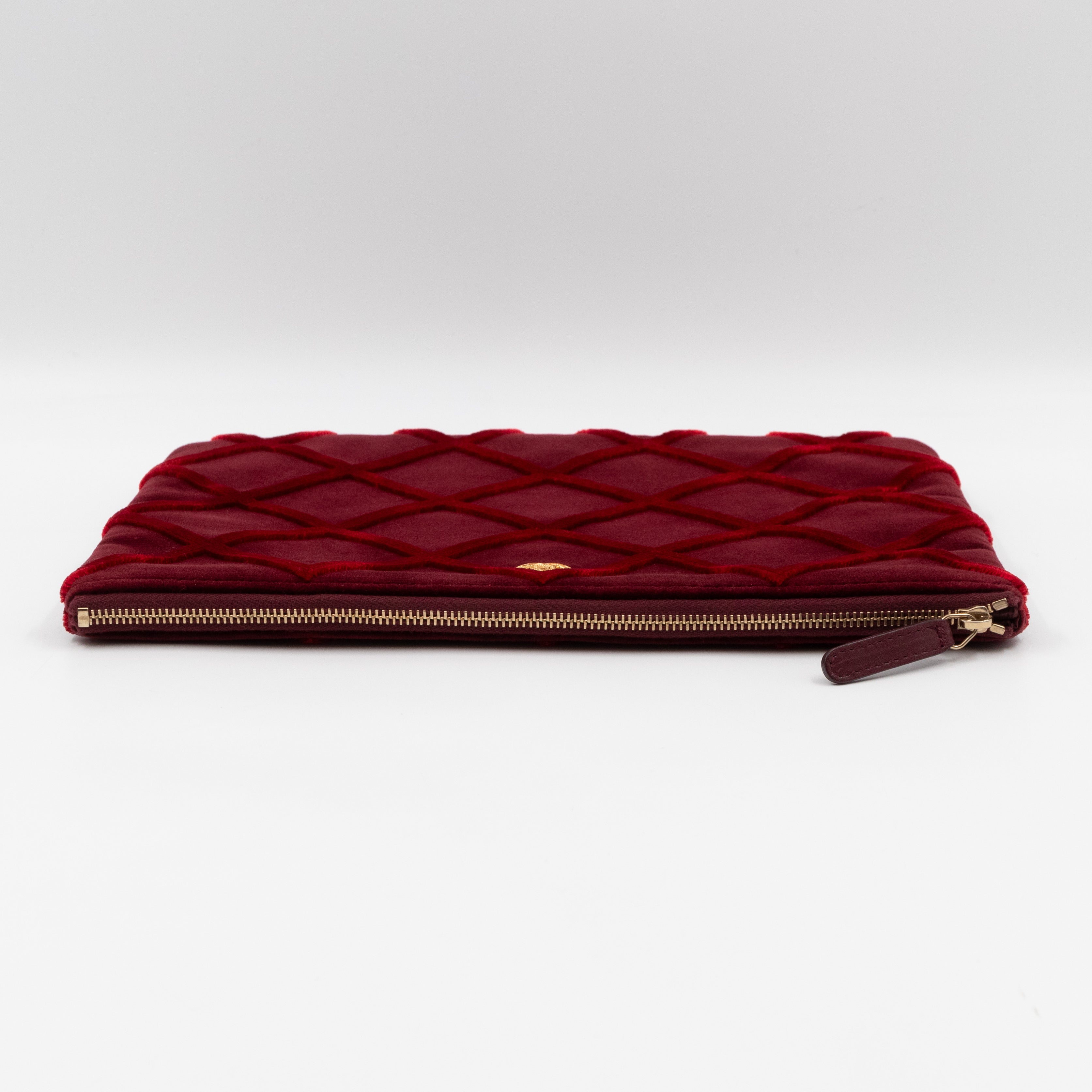 Medium O Case Burgundy Velvet Quilted