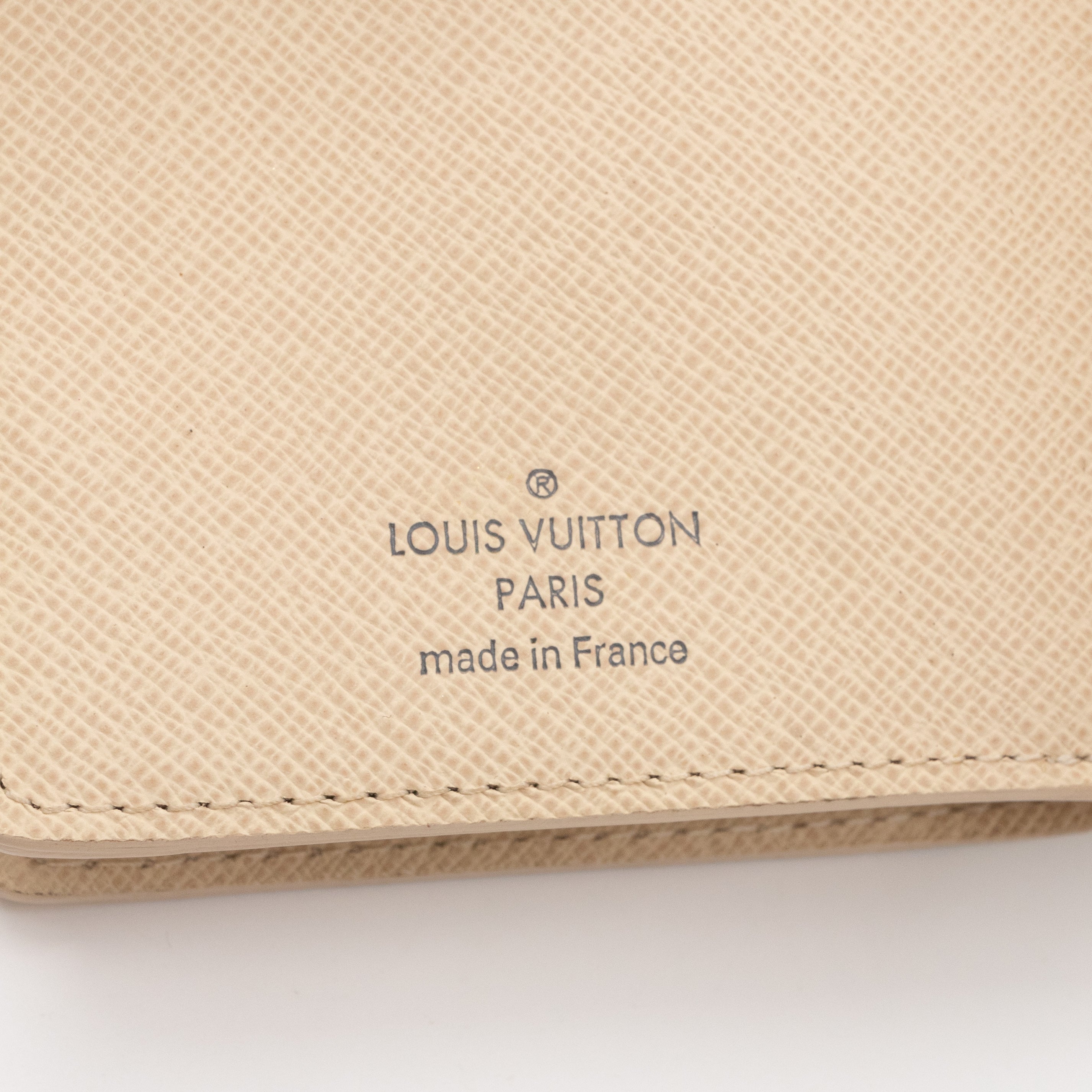 Joey Wallet Damier Azur