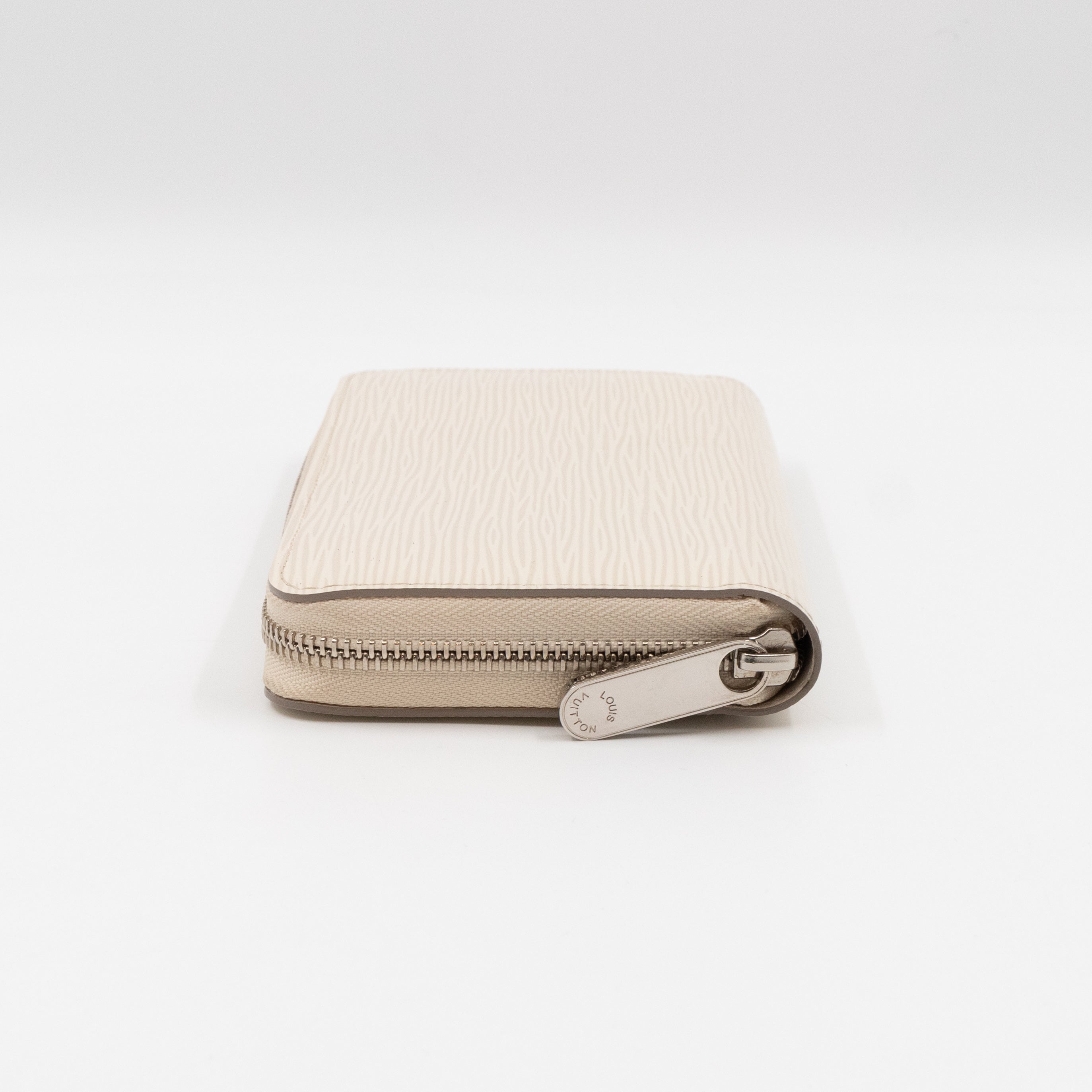 Zippy Wallet Ivory Epi Leather