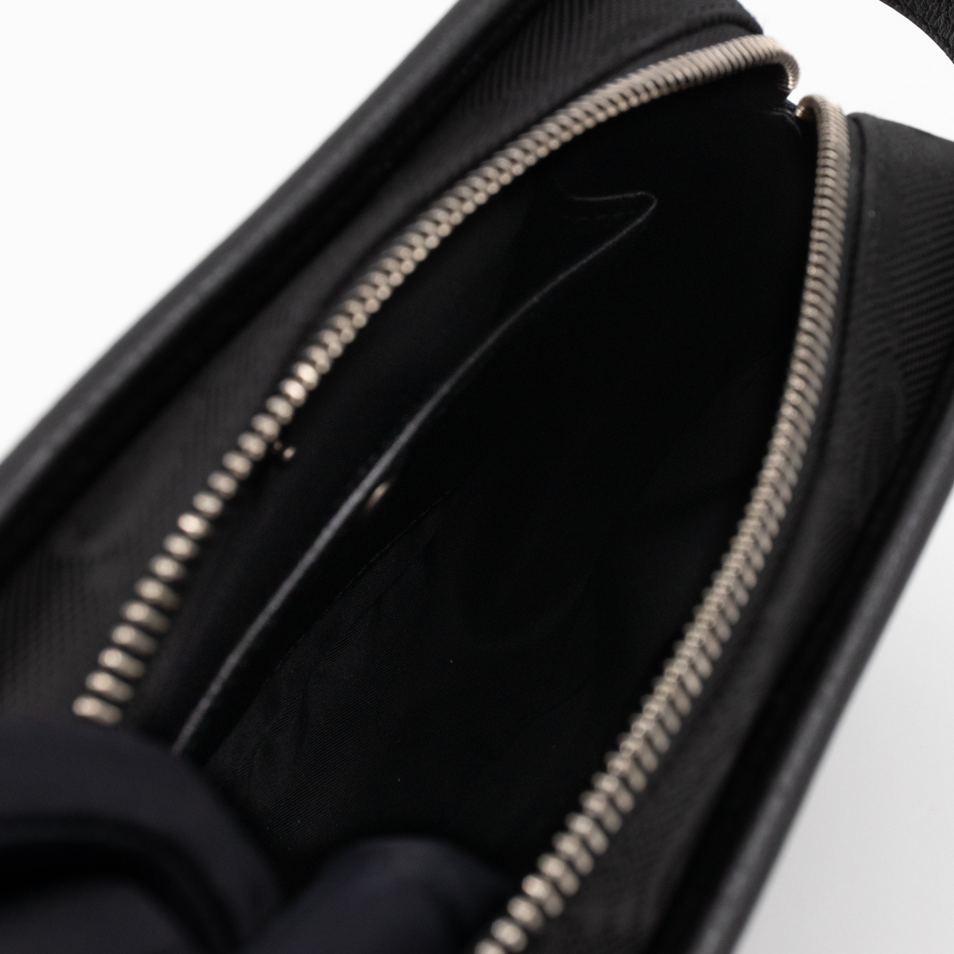 Off The Grid Cosmetic Case Black