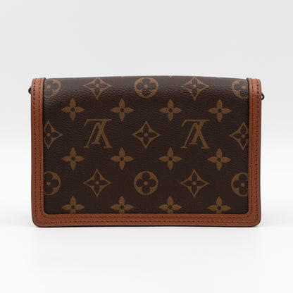 Dauphine Chain Wallet Monogram Reverse