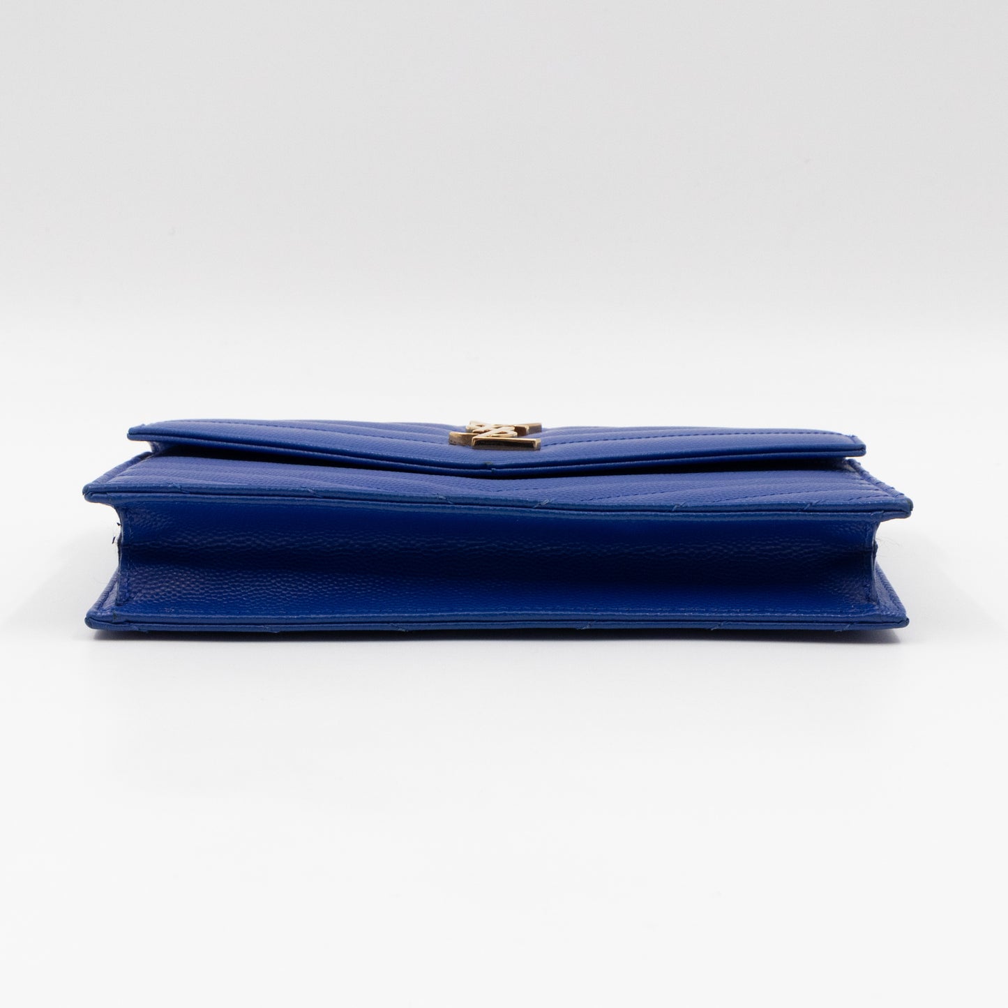Cassandre Envelope Chain Wallet Blue Grained Leather