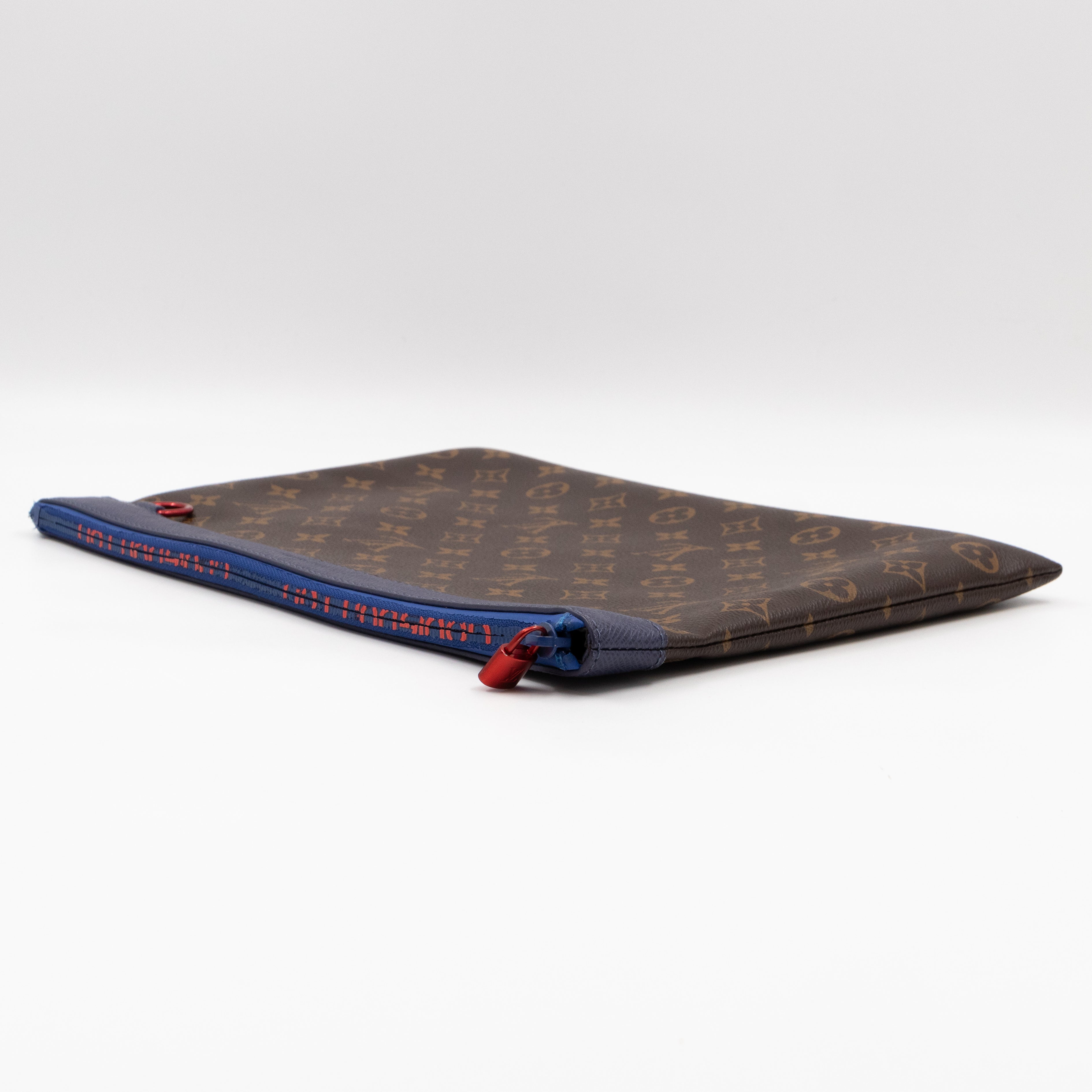 Apollo Pochette GM Split Line Monogram