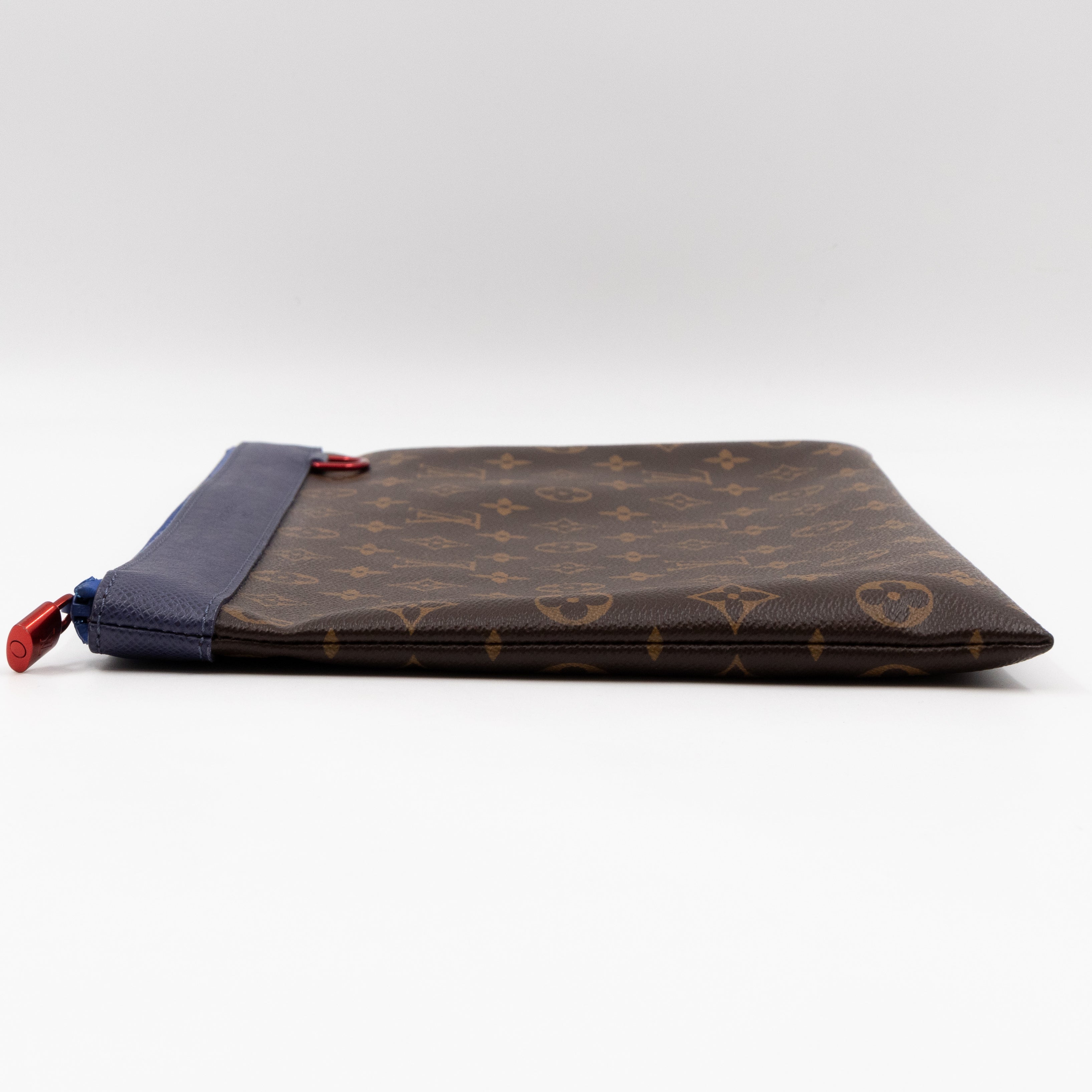 Apollo Pochette GM Split Line Monogram