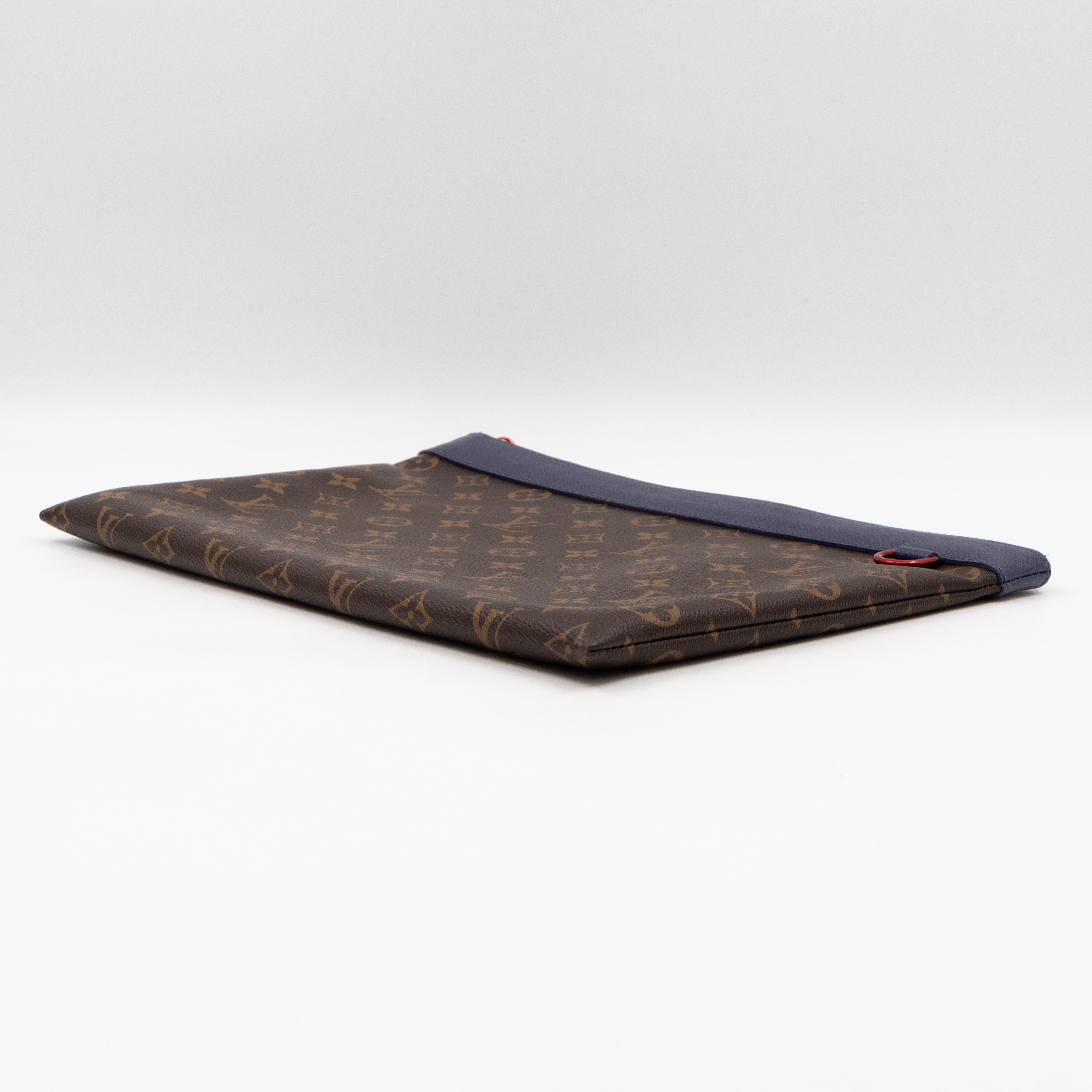 Apollo Pochette GM Split Line Monogram