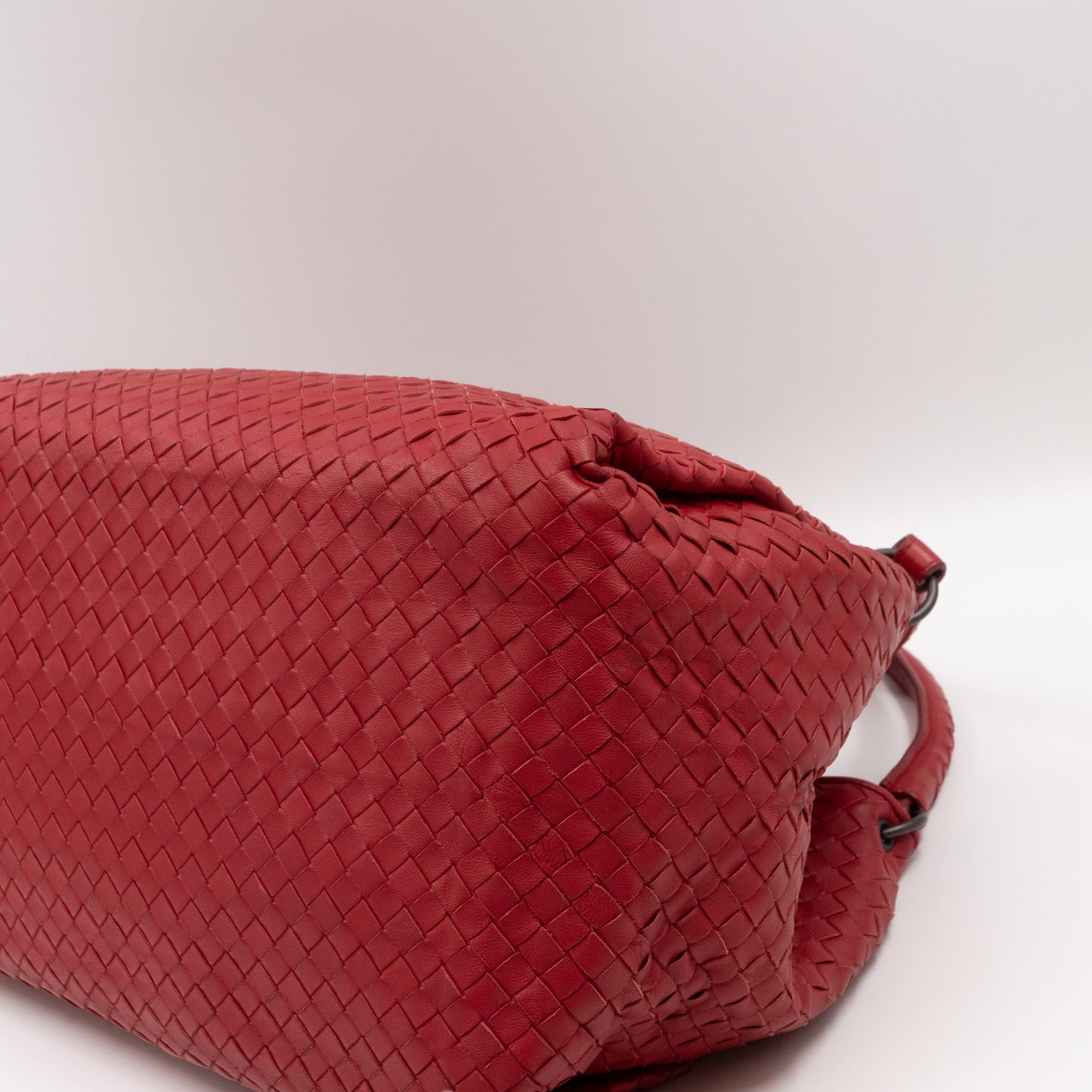 Parachute Bag Intrecciato Red Leather