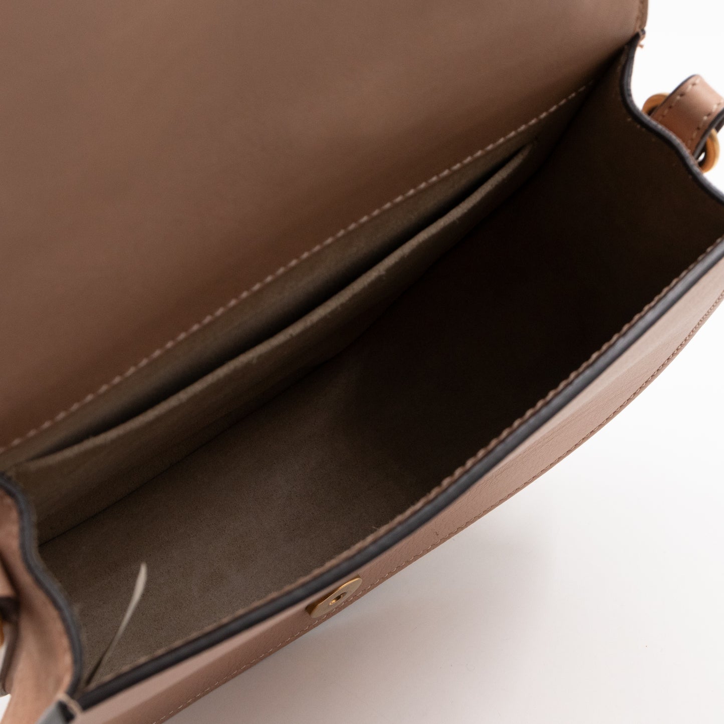 Nile Bracelet Bag Medium Beige Leather