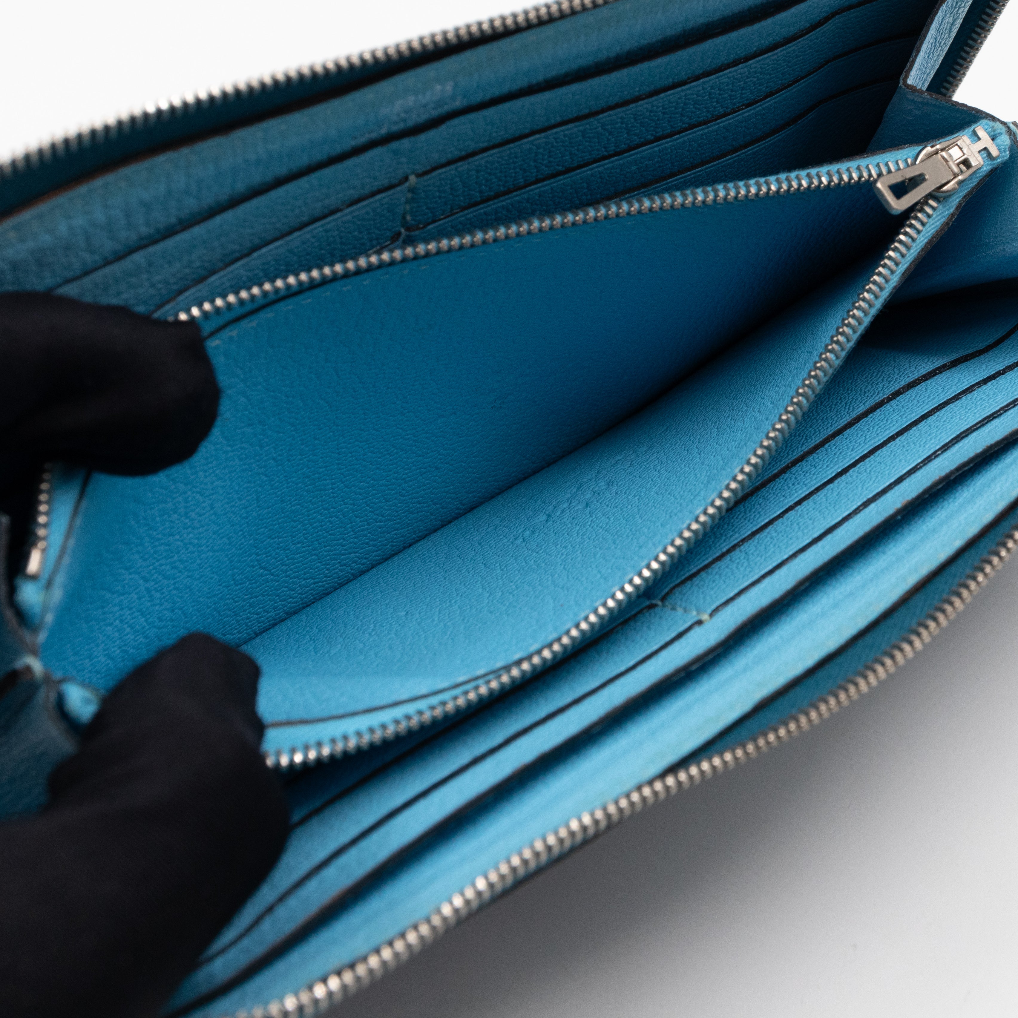 Evelyne Long Wallet Blue Leather