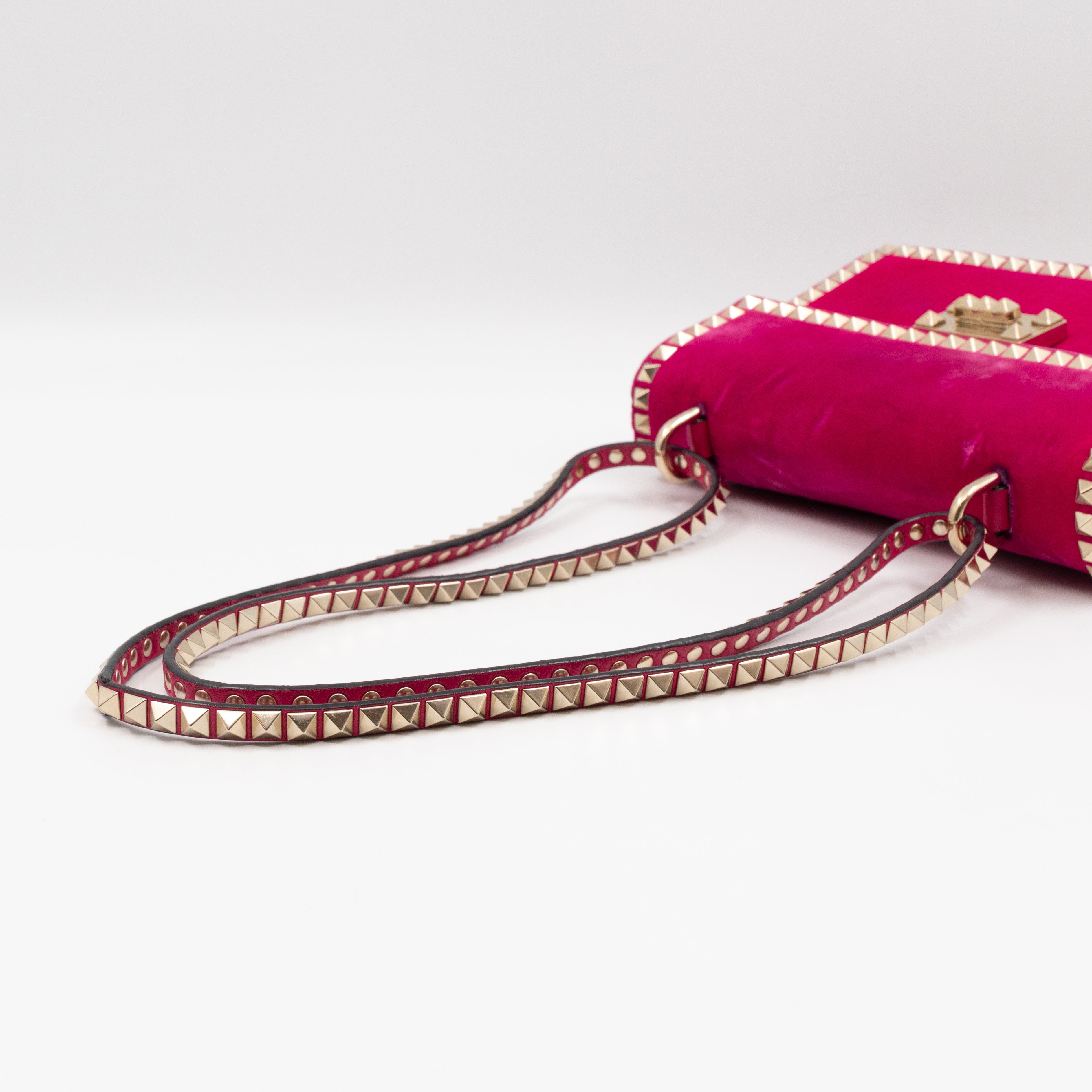 Rockstud No Limit Flap Bag Pink Velvet