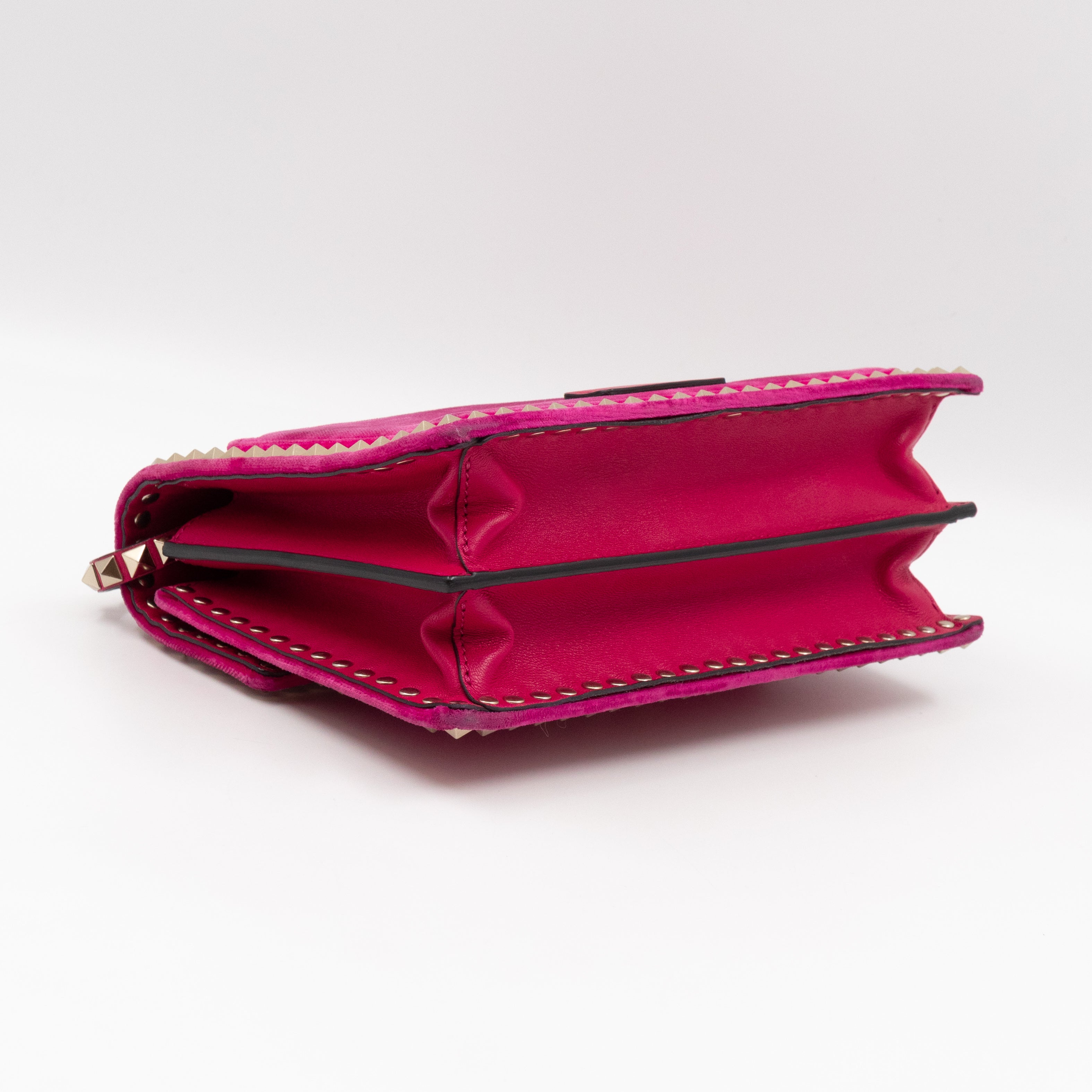 Rockstud No Limit Flap Bag Pink Velvet