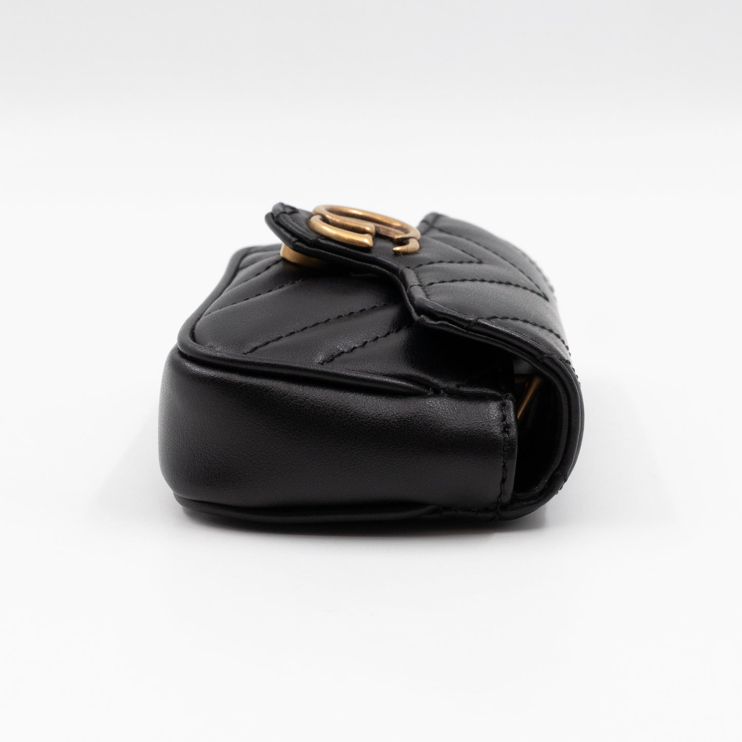 GG Marmont Matelassé 2.0 Coin Purse On A Chain Black Leather