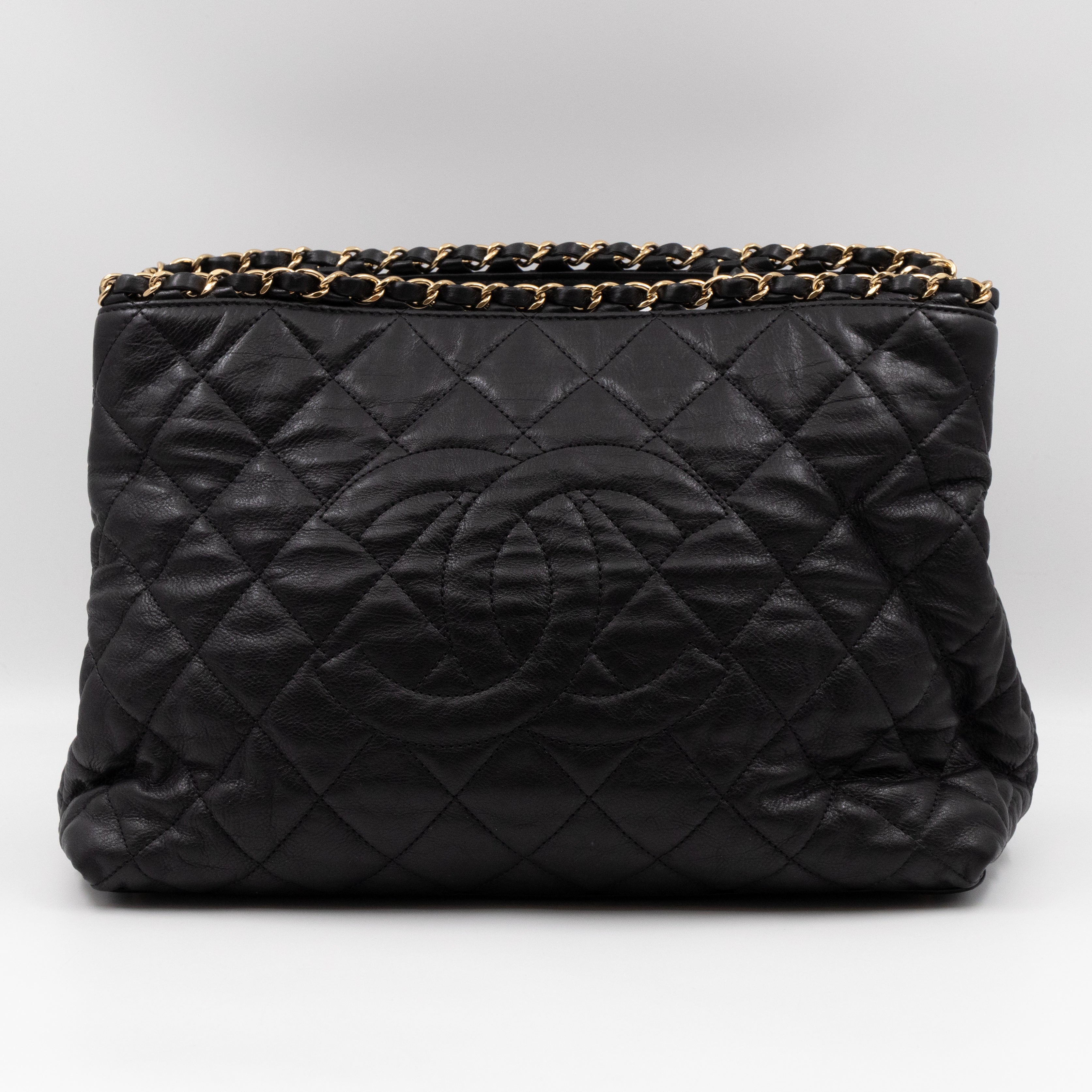 Chain Me Tote Black Calfskin Leather