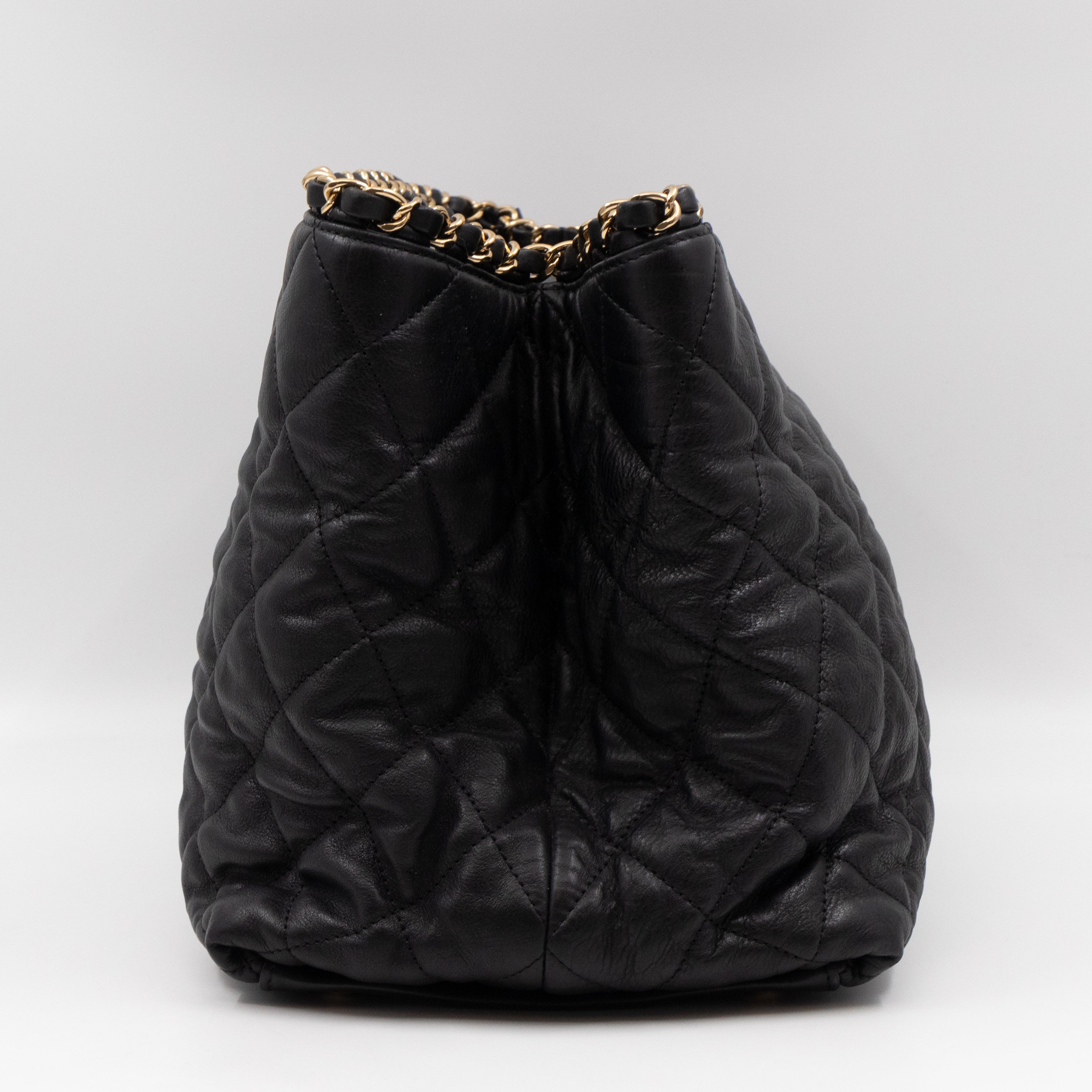 Chain Me Tote Black Calfskin Leather