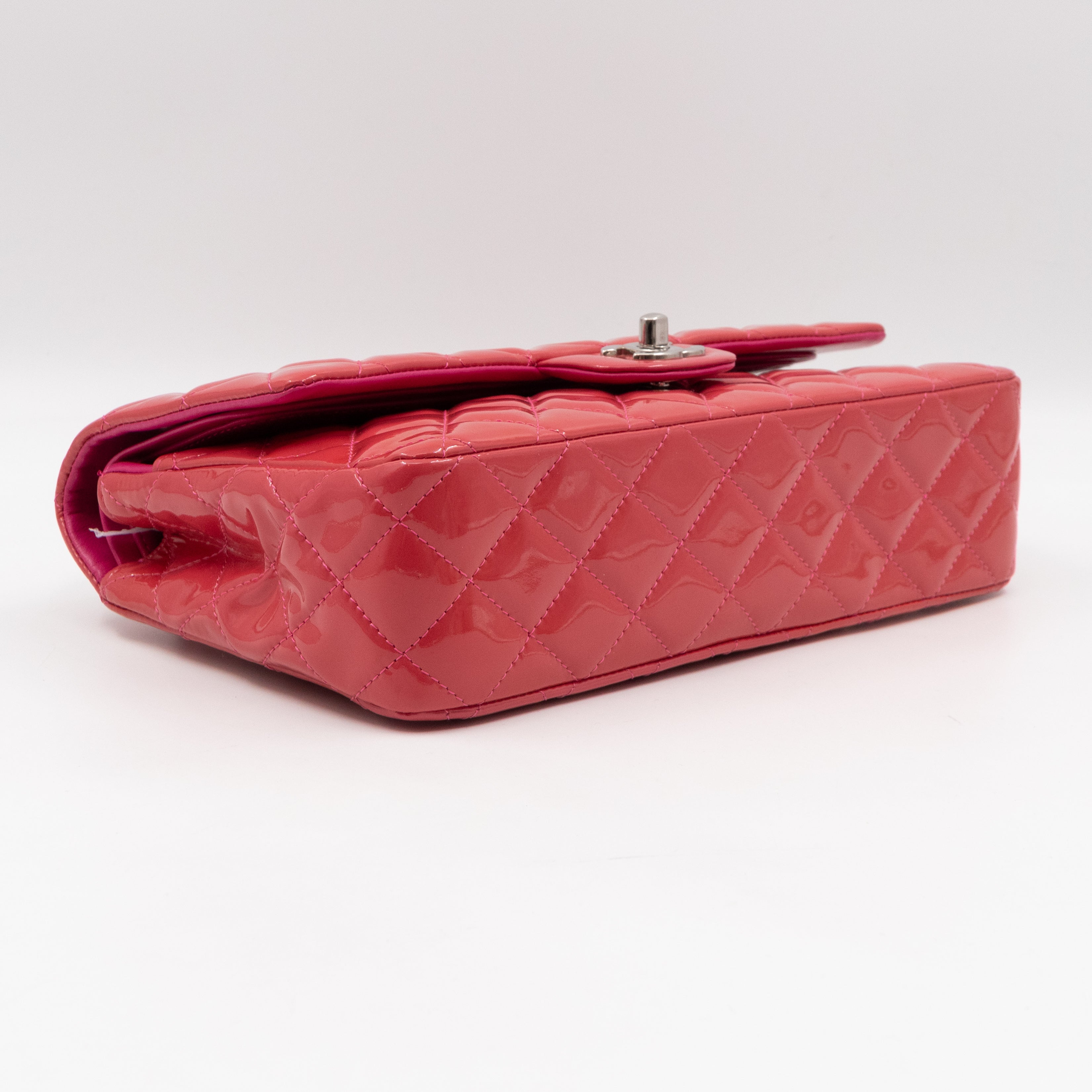 Classic Double Flap Medium Pink Patent Leather