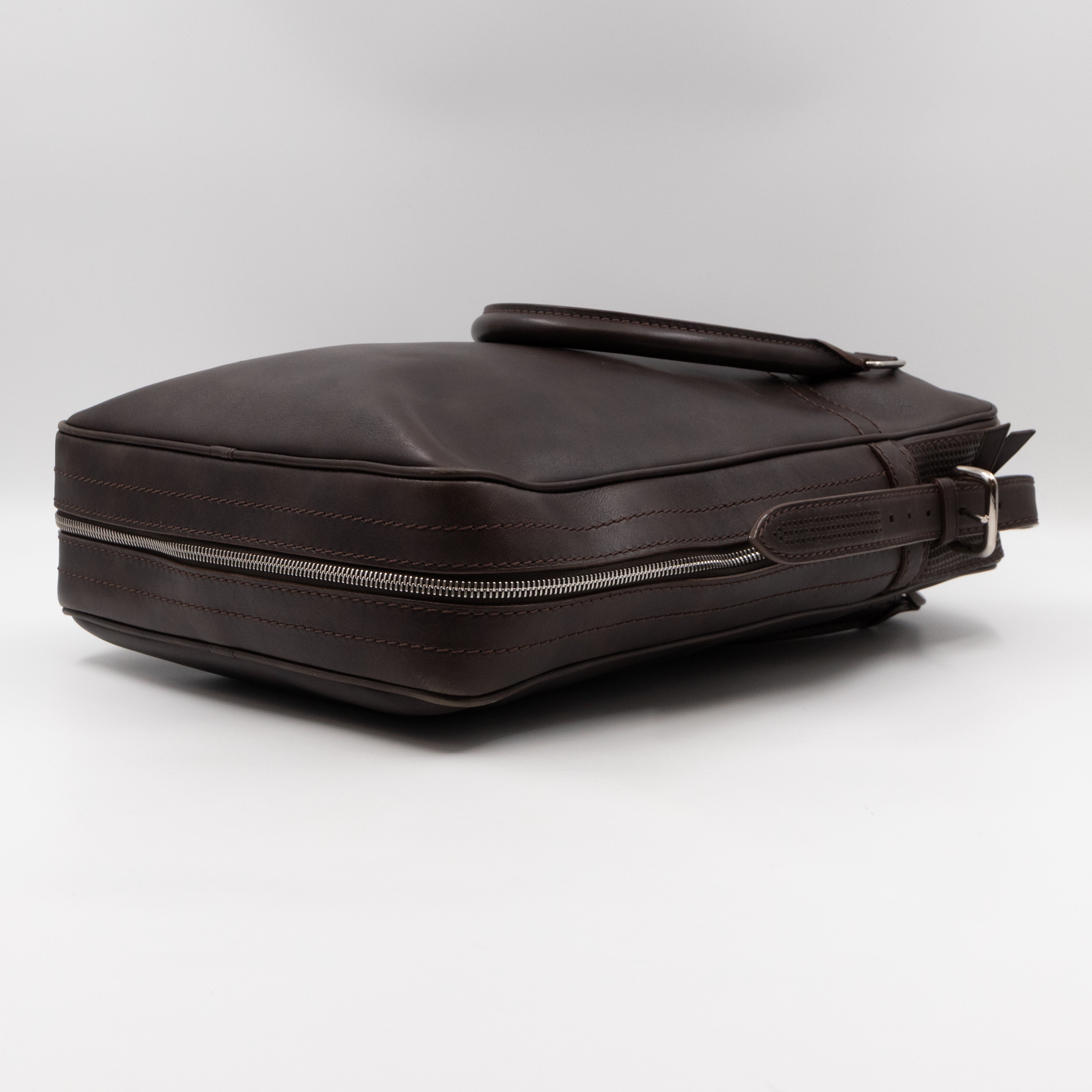Bequia Porte Document Vertical Brown Leather