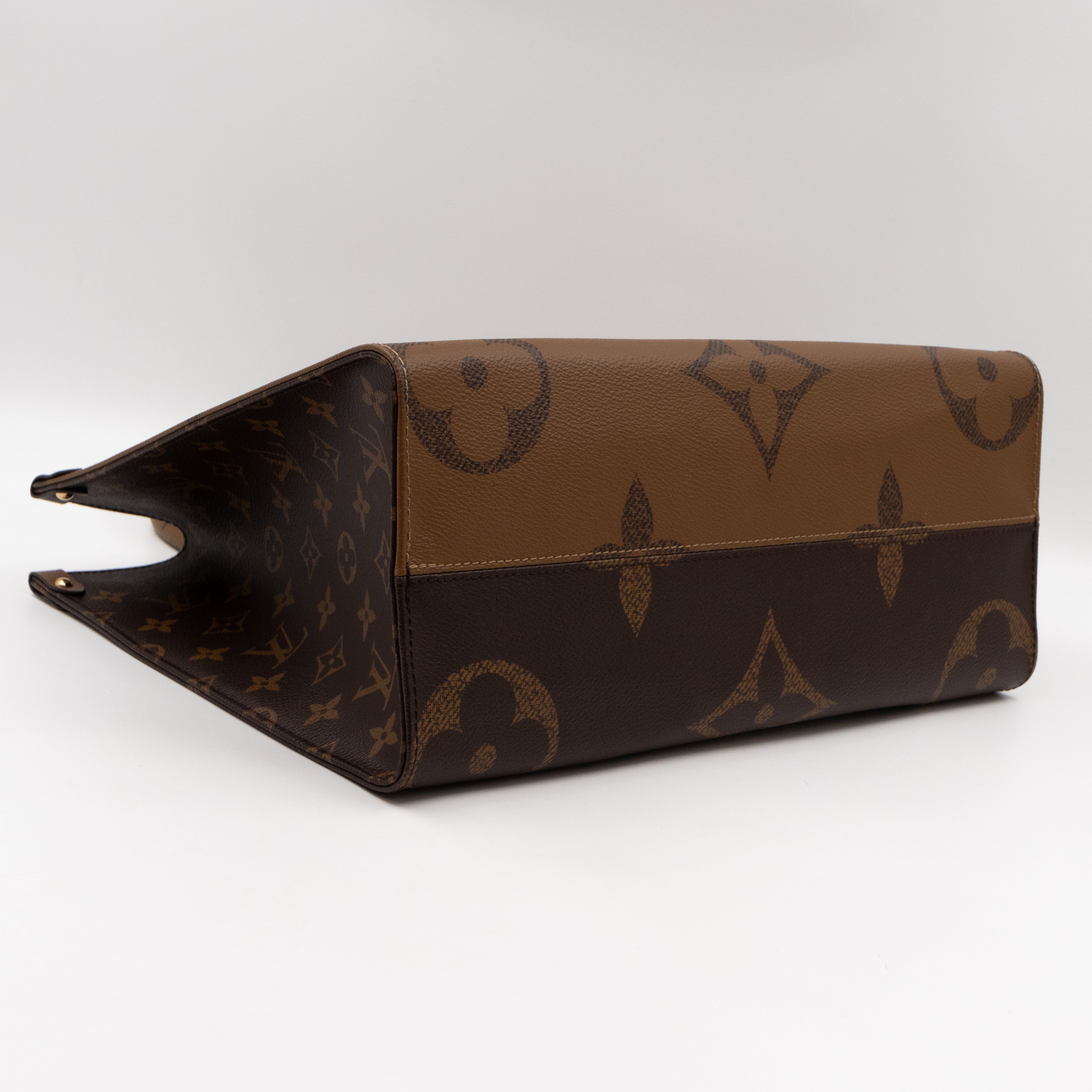 Onthego MM Monogram Reverse