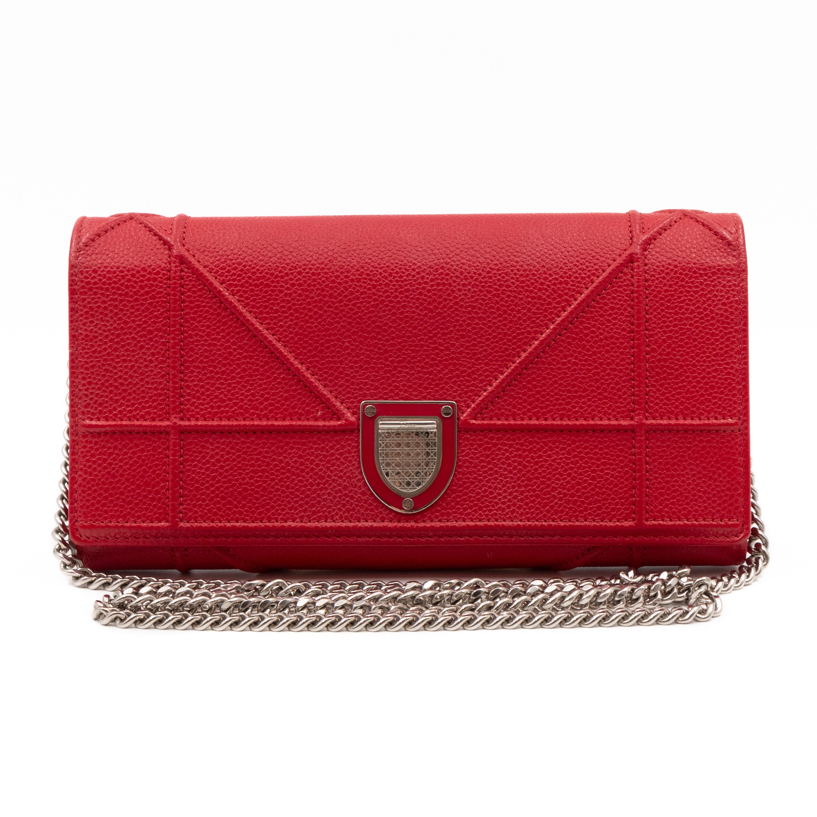 upcloseandstylish Dior Lady Dior bag Red | Lady dior, Lady dior bag, Lady  dior bag outfit