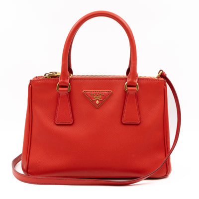 Galleria Small Double Zip Fiery Red Saffiano