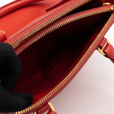 Galleria Small Double Zip Fiery Red Saffiano