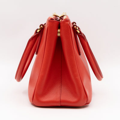 Galleria Small Double Zip Fiery Red Saffiano
