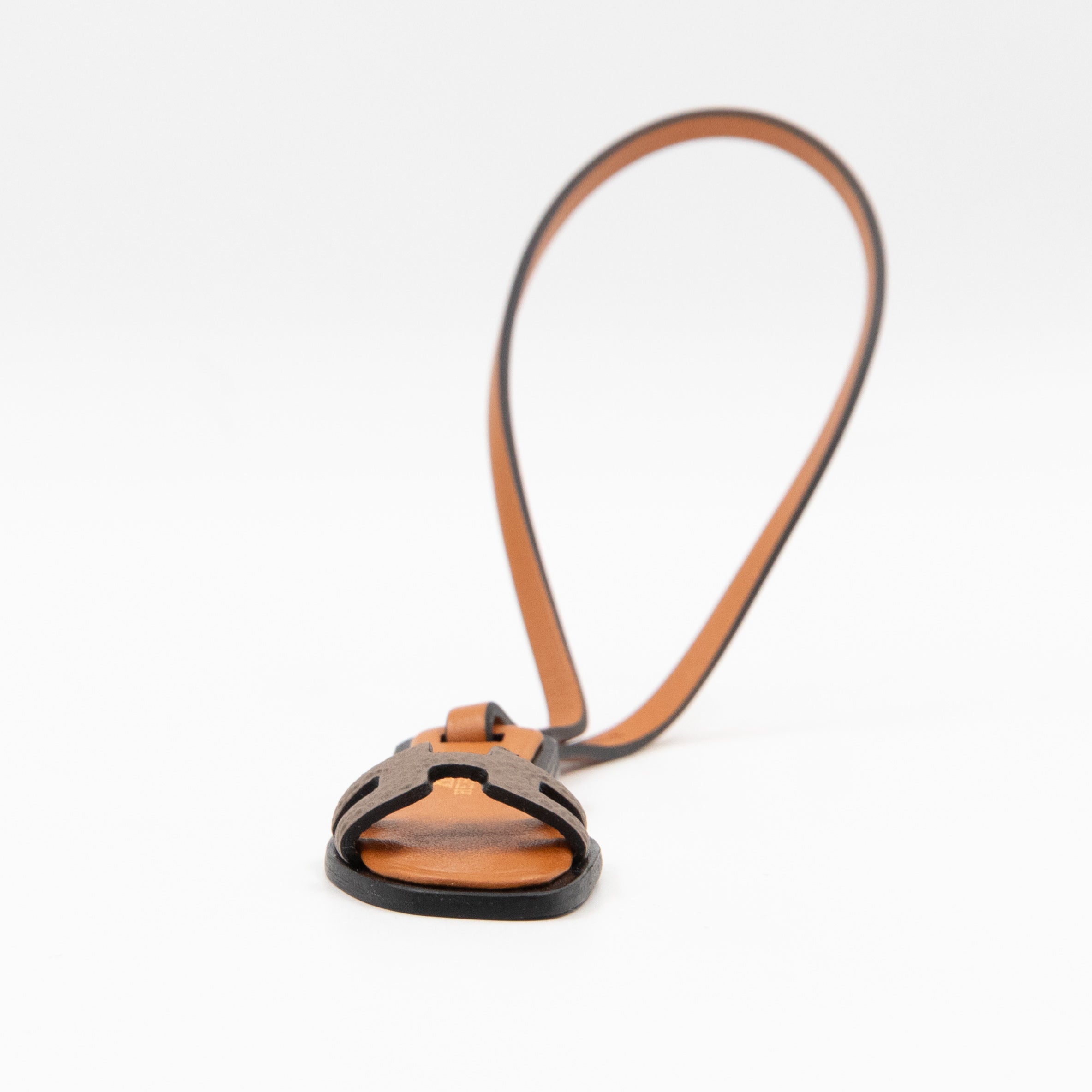 Oran Nano Bag Charm Etoupe