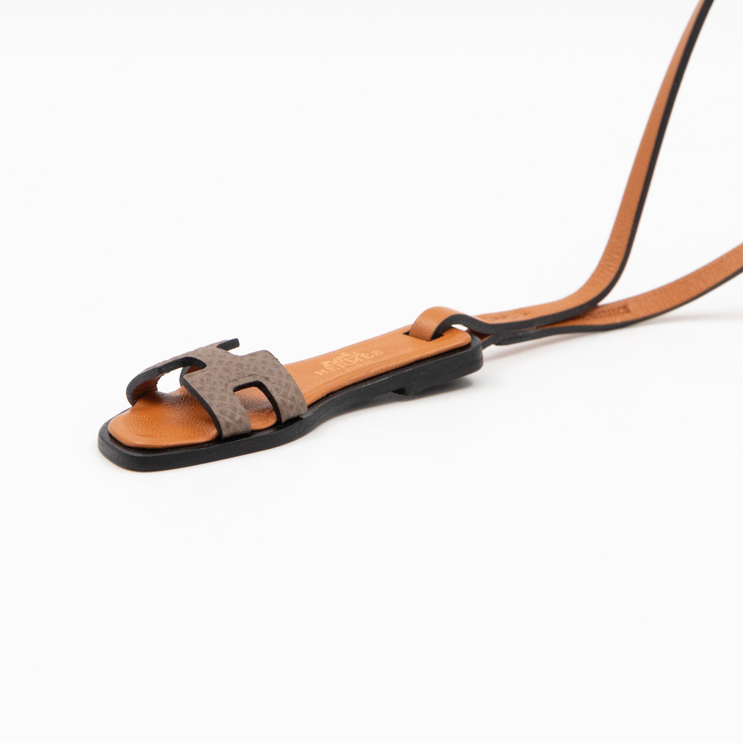Oran Nano Bag Charm Etoupe