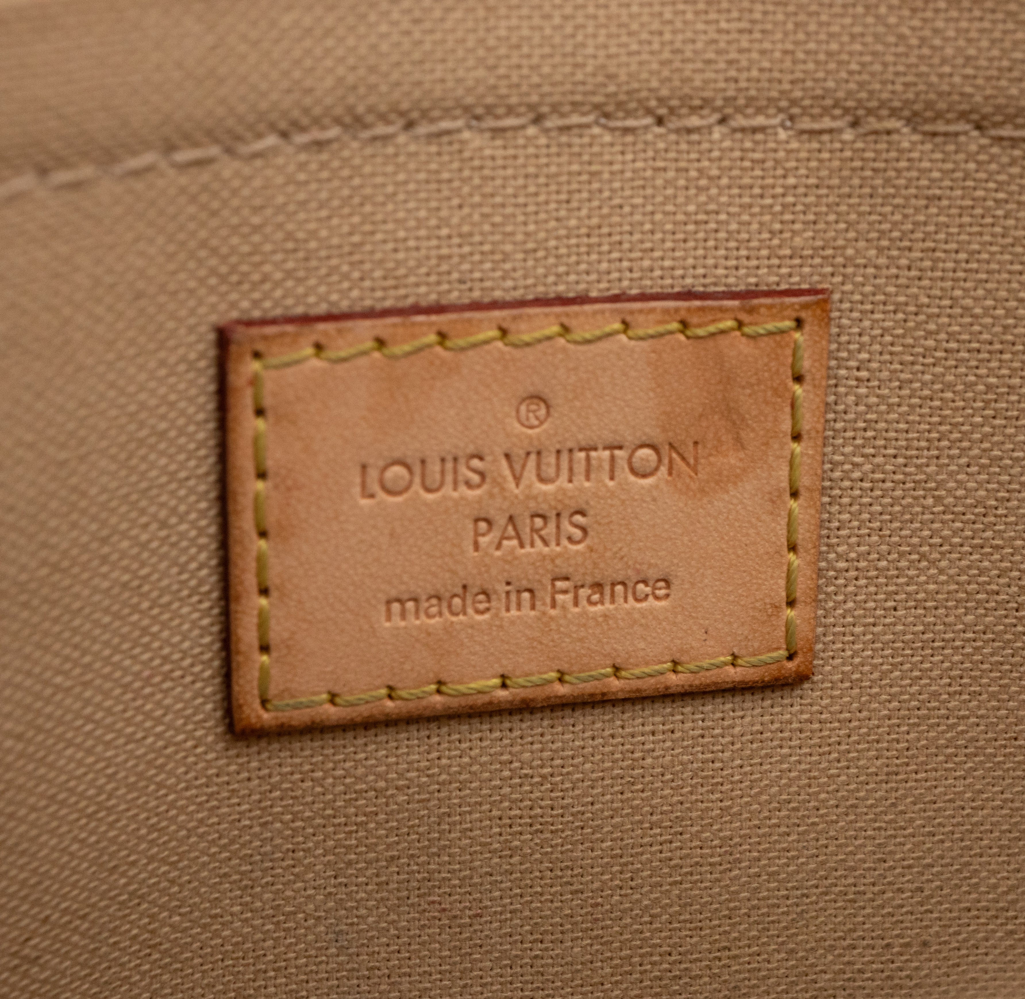 Favorite PM Damier Azur