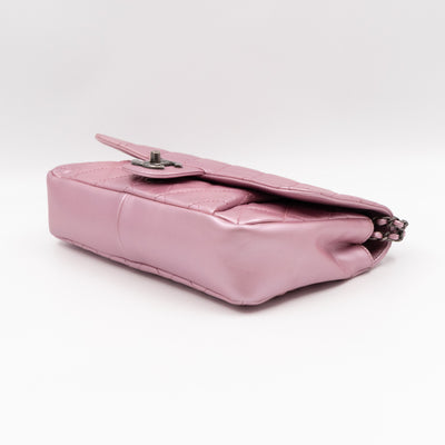 Coco Pleats Single Flap Small Pearly Pink Iridescent Leather