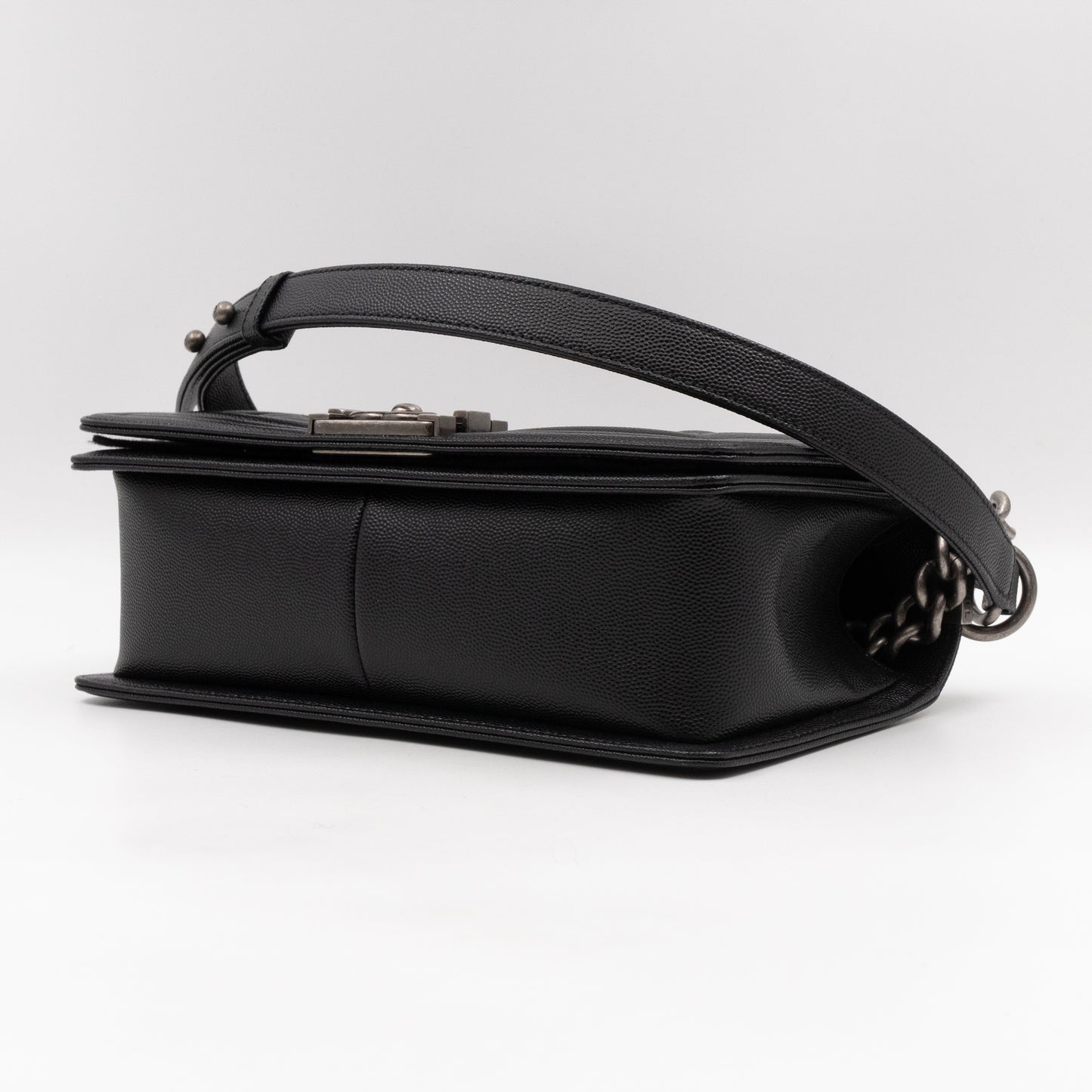 Boy Bag Medium Caviar Leather