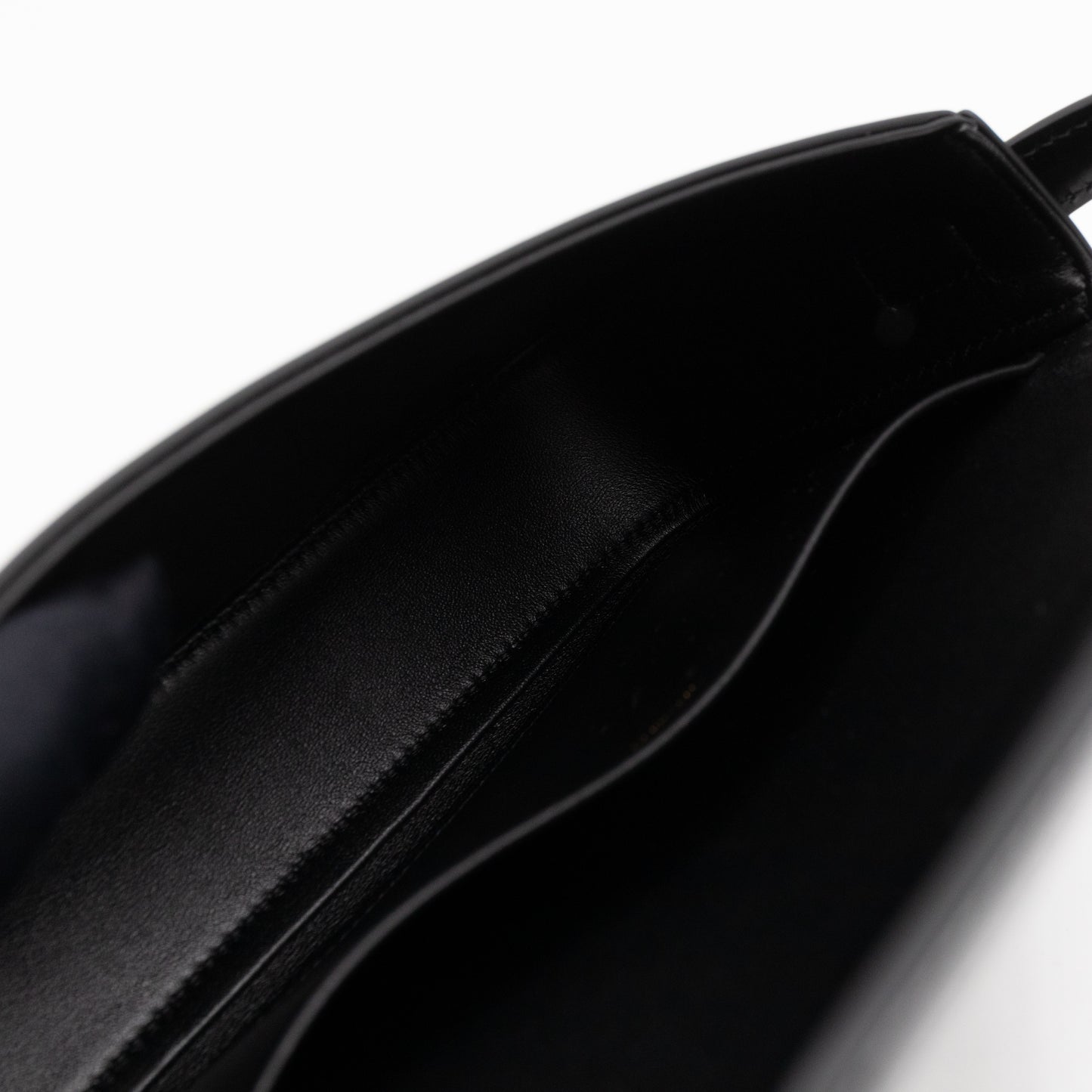 Claude Shoulder Bag Shiny Black Calfskin Leather