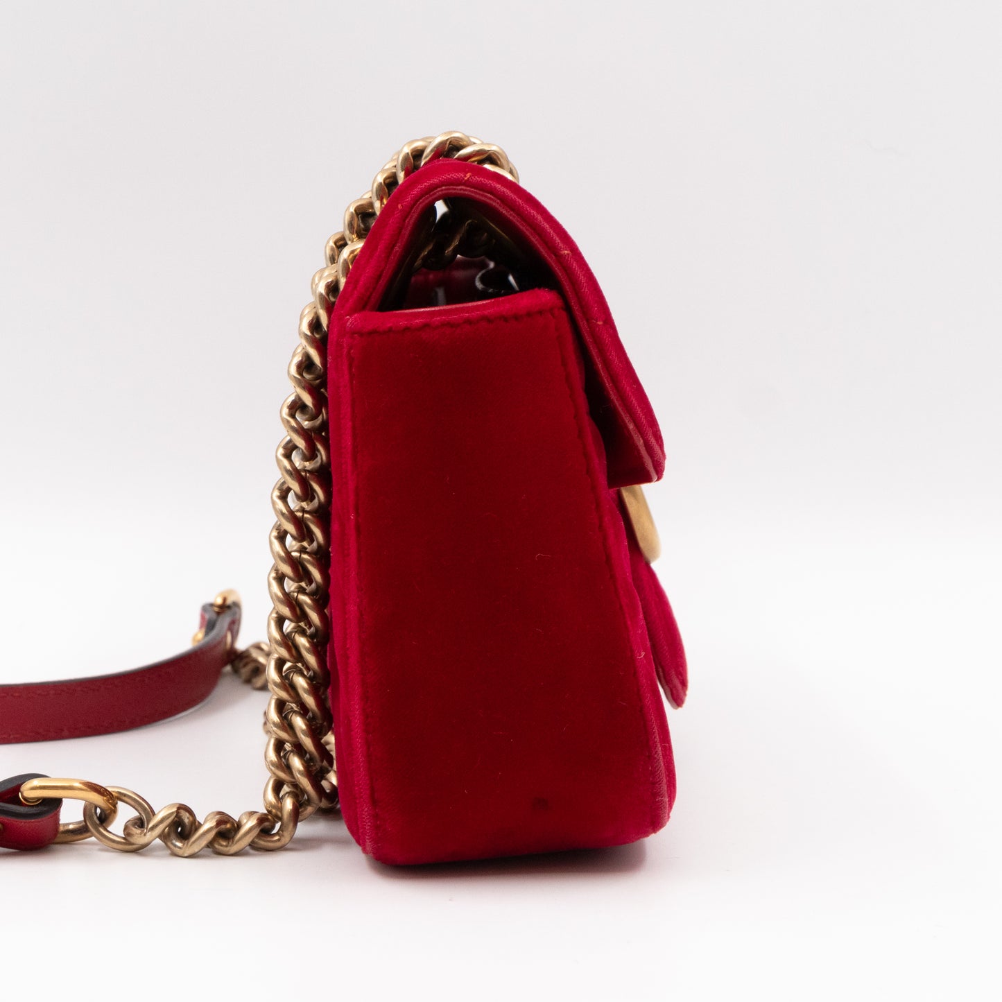 GG Marmont Flap Mini Red Velvet Aged Gold