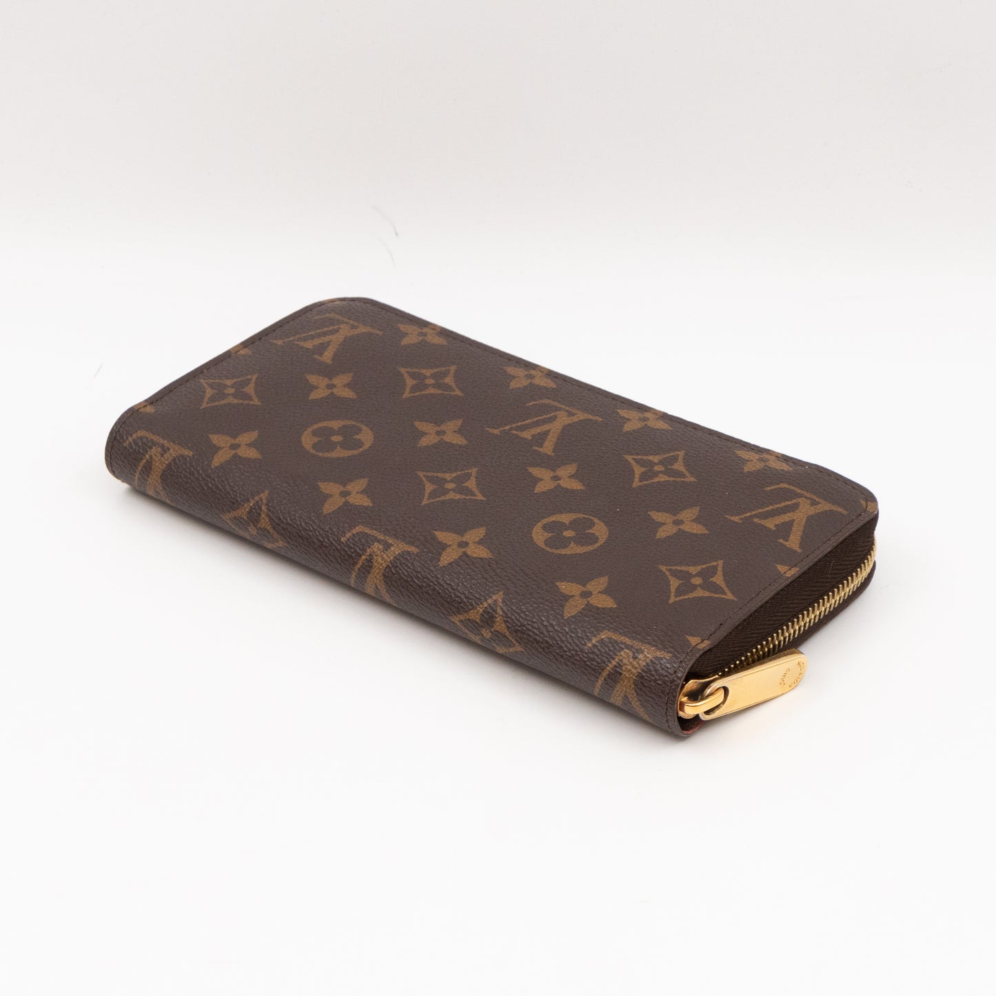 Zippy Wallet Monogram Illustre