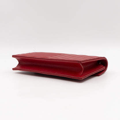 Cassandre Envelope Chain Wallet Red Grained Leather