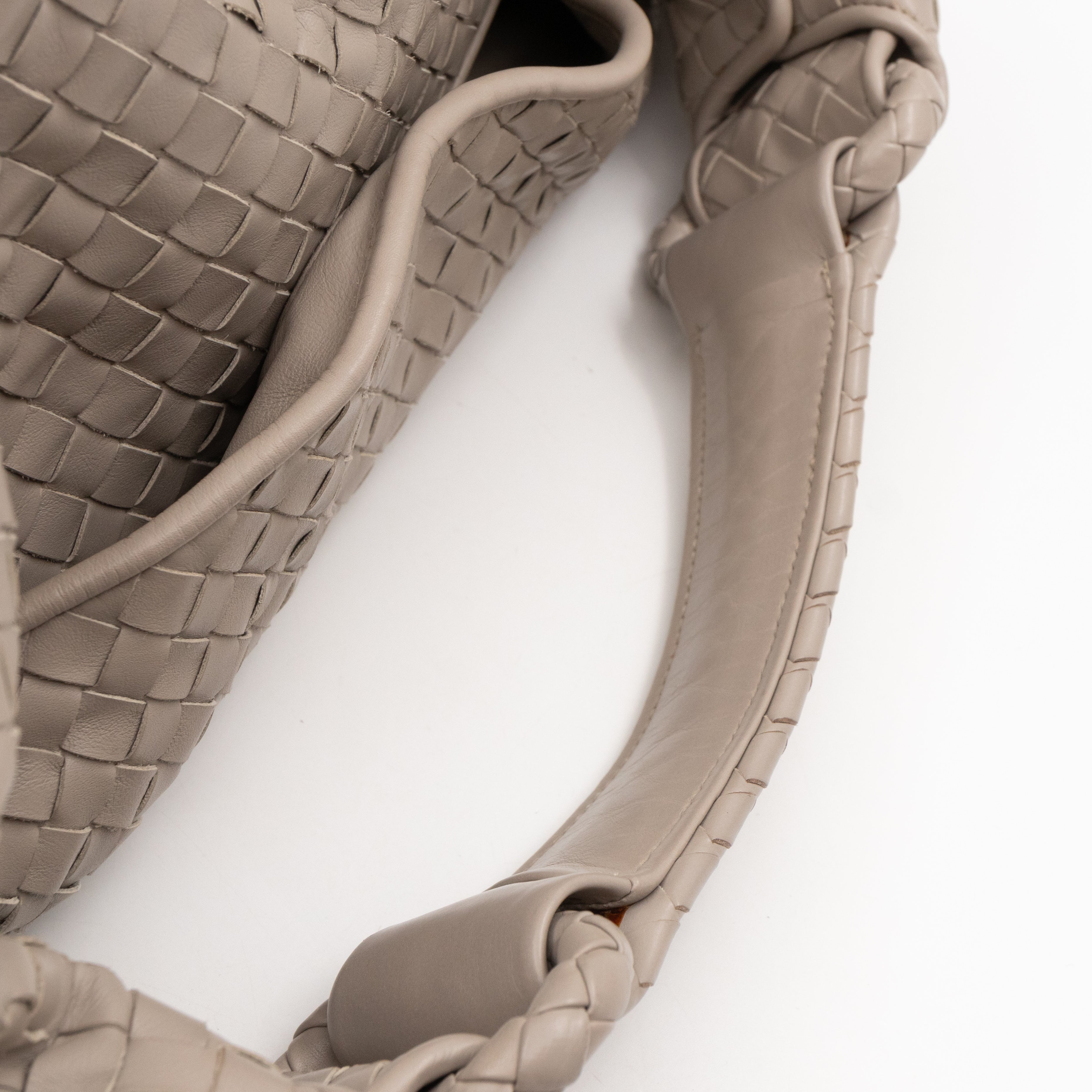 Sloane Hobo Bag Intrecciato Light Grey Leather